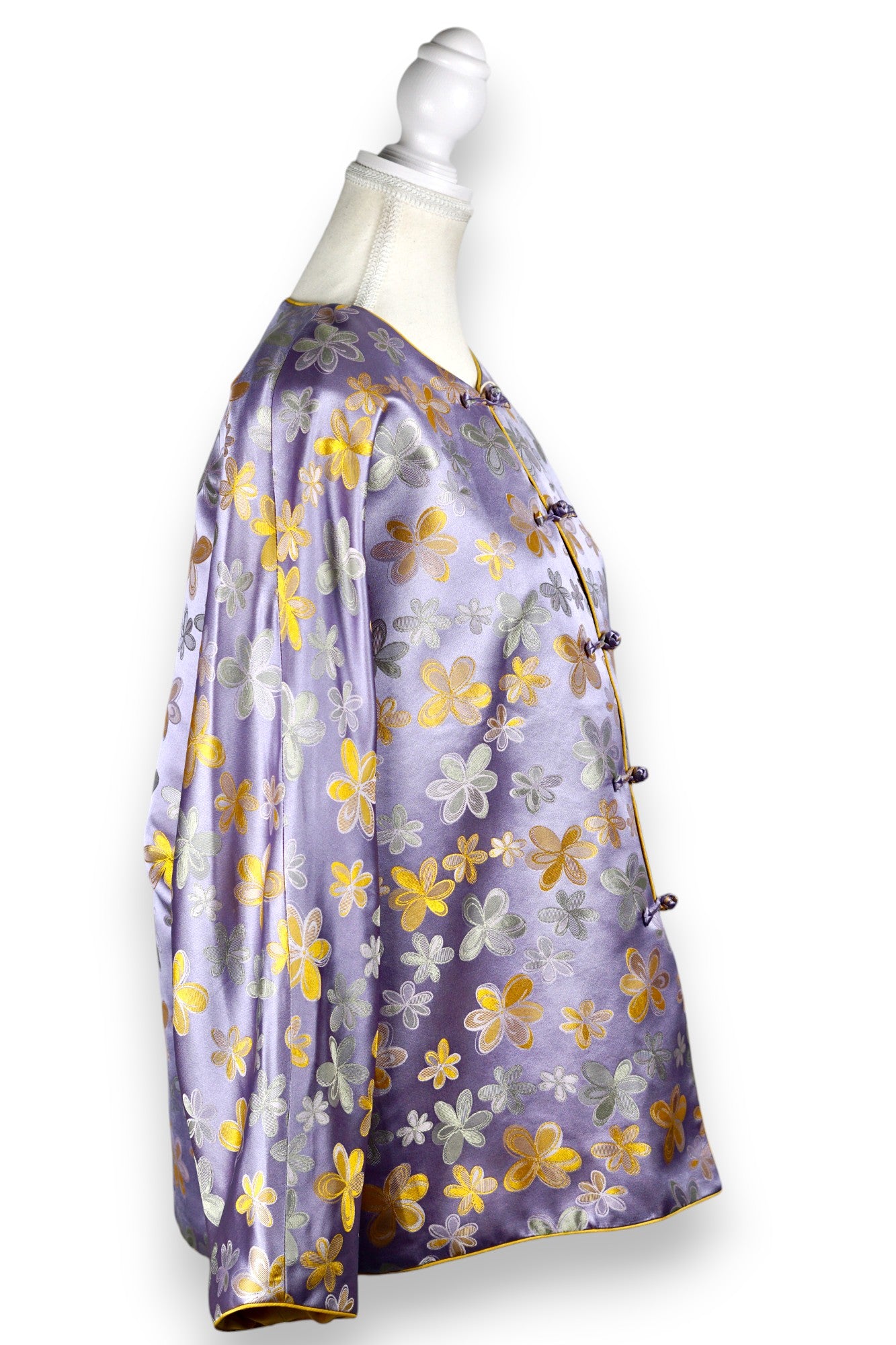 Handcrafted Floral Song Dynasty Brocade Silk Jacket | Artisanal Outerwear with Knot Buttons