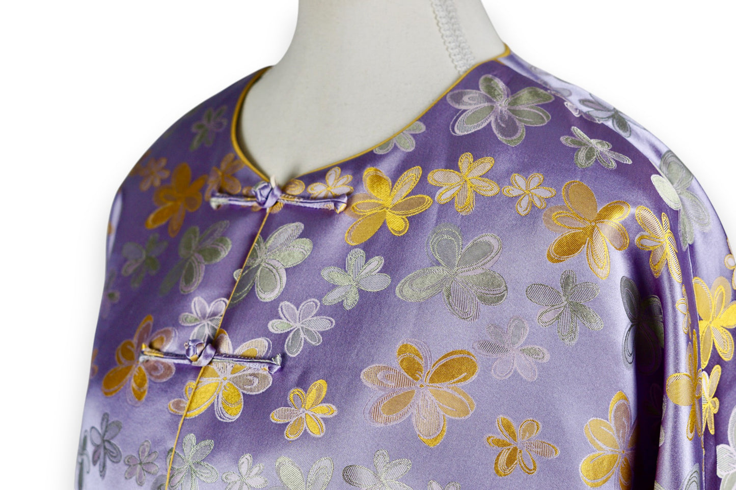 Handcrafted Floral Song Dynasty Brocade Silk Jacket | Artisanal Outerwear with Knot Buttons