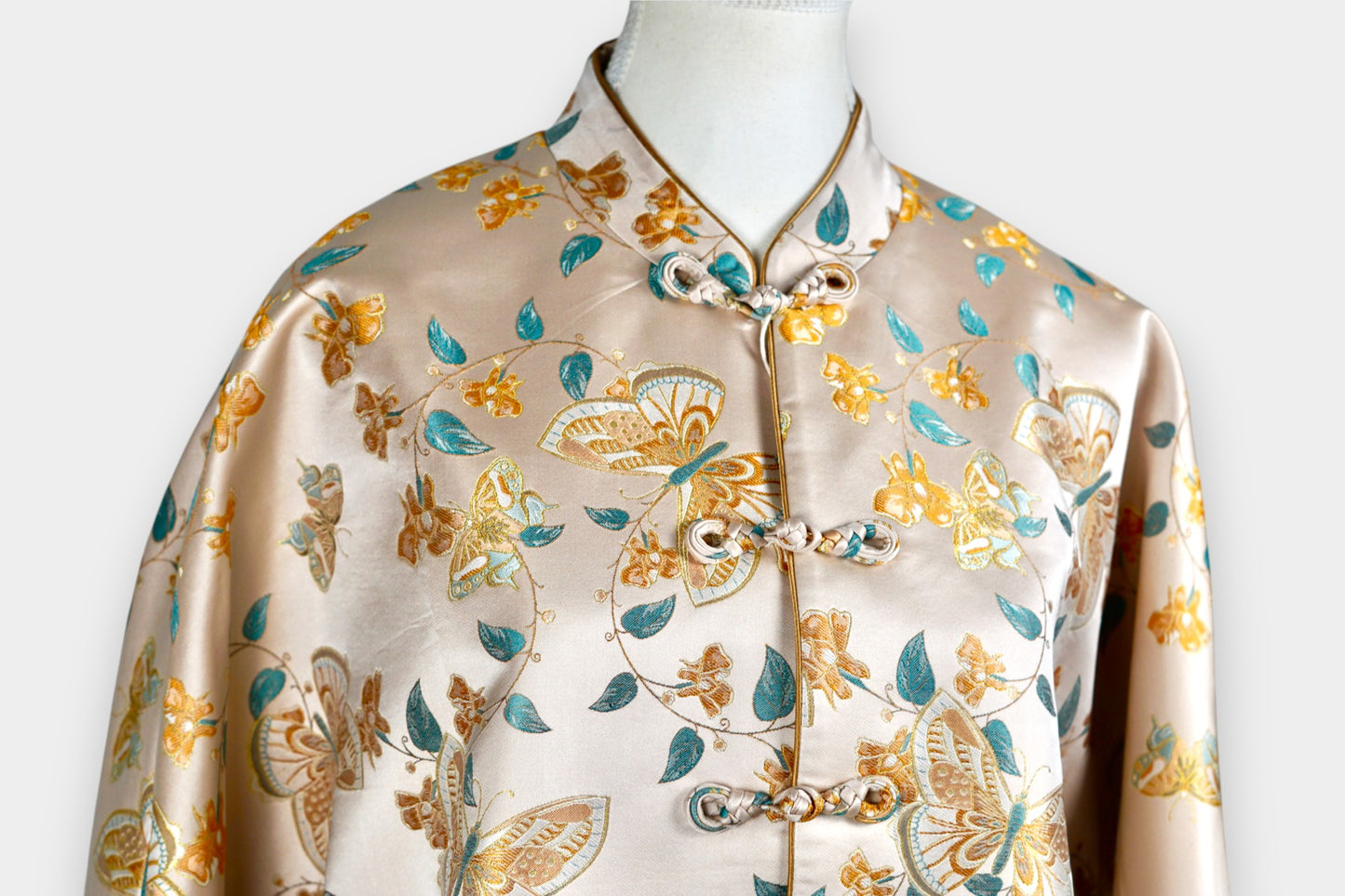 Handcrafted Floral Song Dynasty Brocade Silk Jacket | Artisanal Outerwear with Knot Buttons