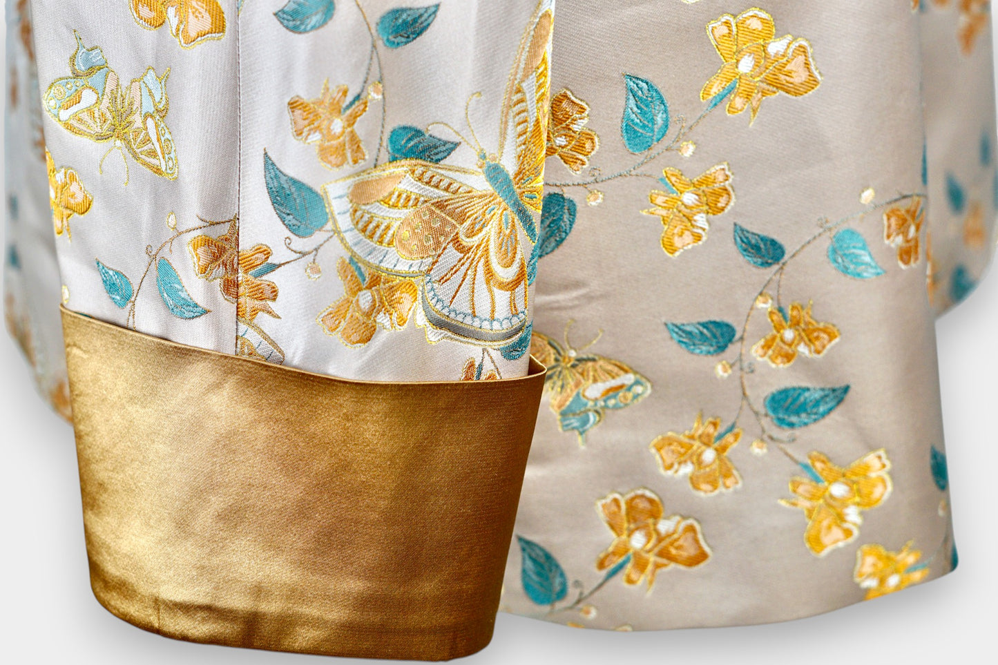 Handcrafted Floral Song Dynasty Brocade Silk Jacket | Artisanal Outerwear with Knot Buttons