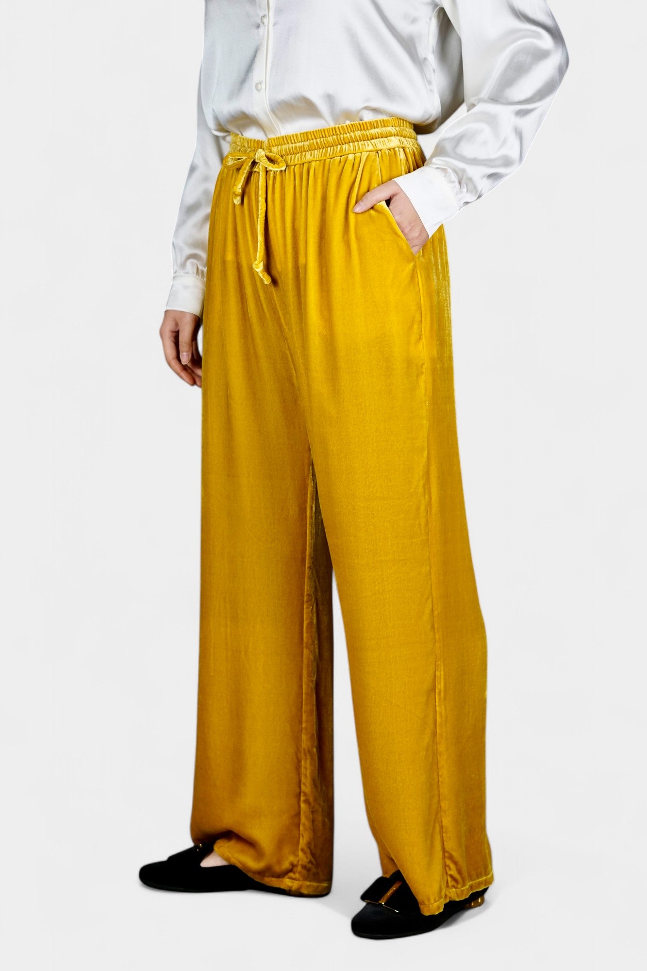 Silk Velvet Relaxed-Fit Trousers in Marigold Yellow
