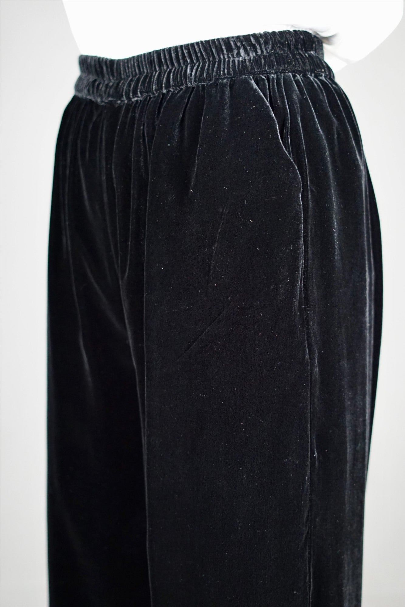 Silk Velvet Relaxed-Fit Trousers in Black & Khaki Green