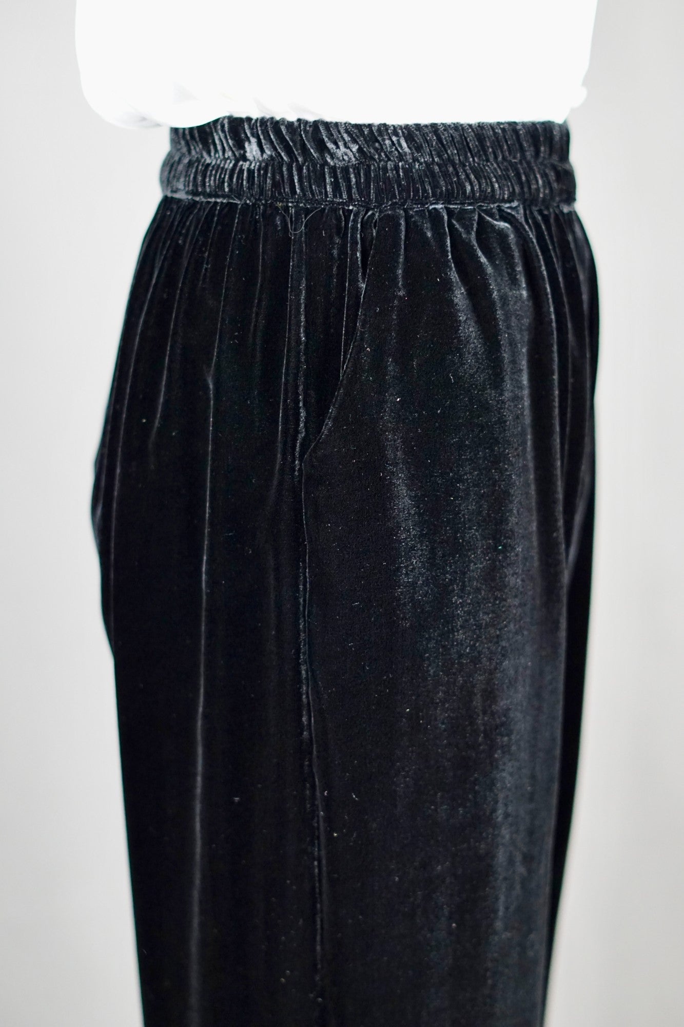 Silk Velvet Relaxed-Fit Trousers in Black & Khaki Green