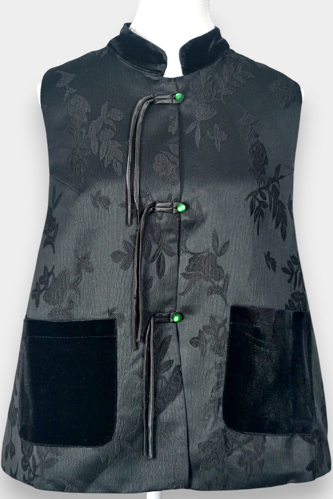 Handcrafted Floral Song Dynasty Brocade Silk Vest | 100% Mulberry Silk Outerwear