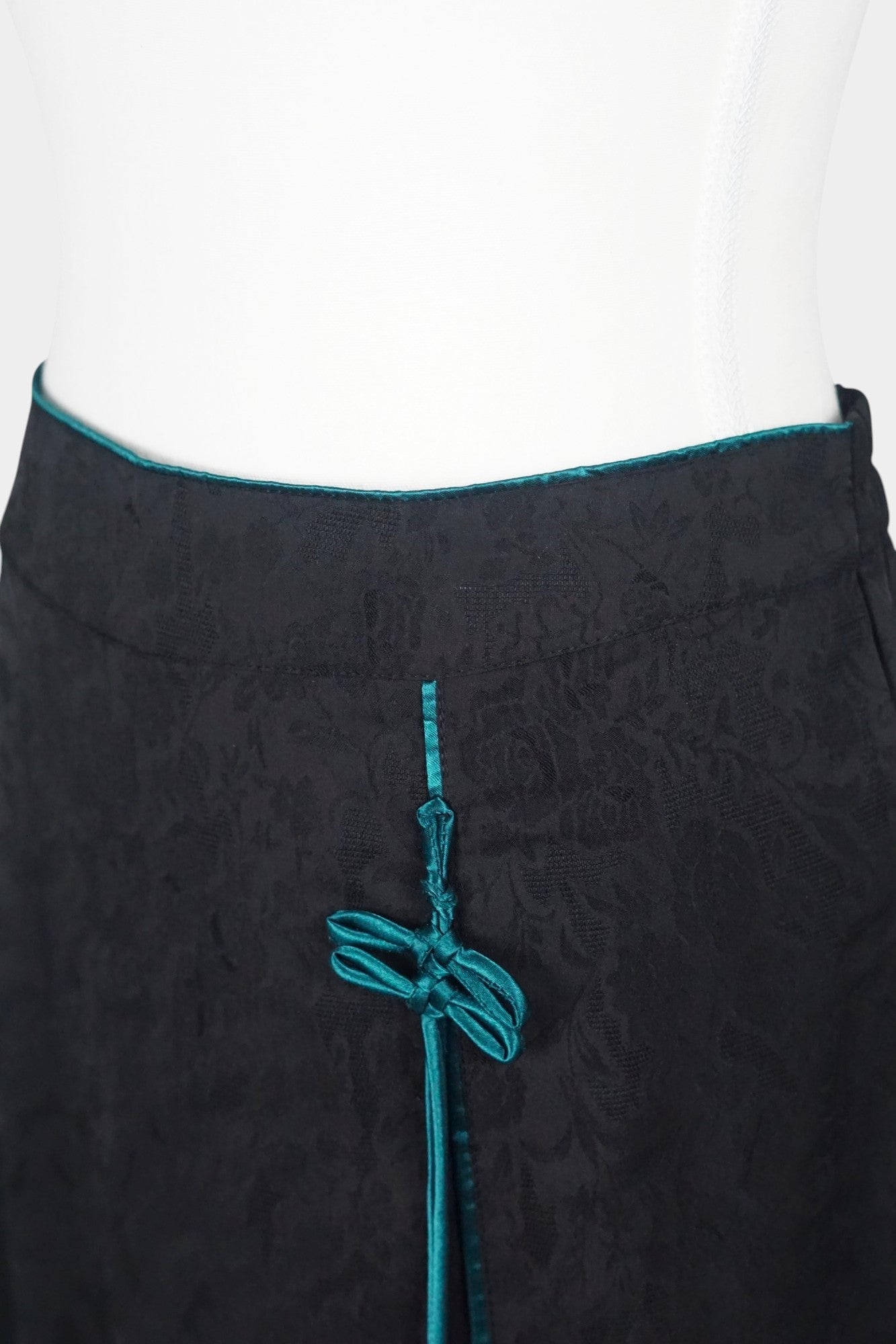 Mulberry Silk Maxi Skirt | Floral Jacquard with Green Knot
