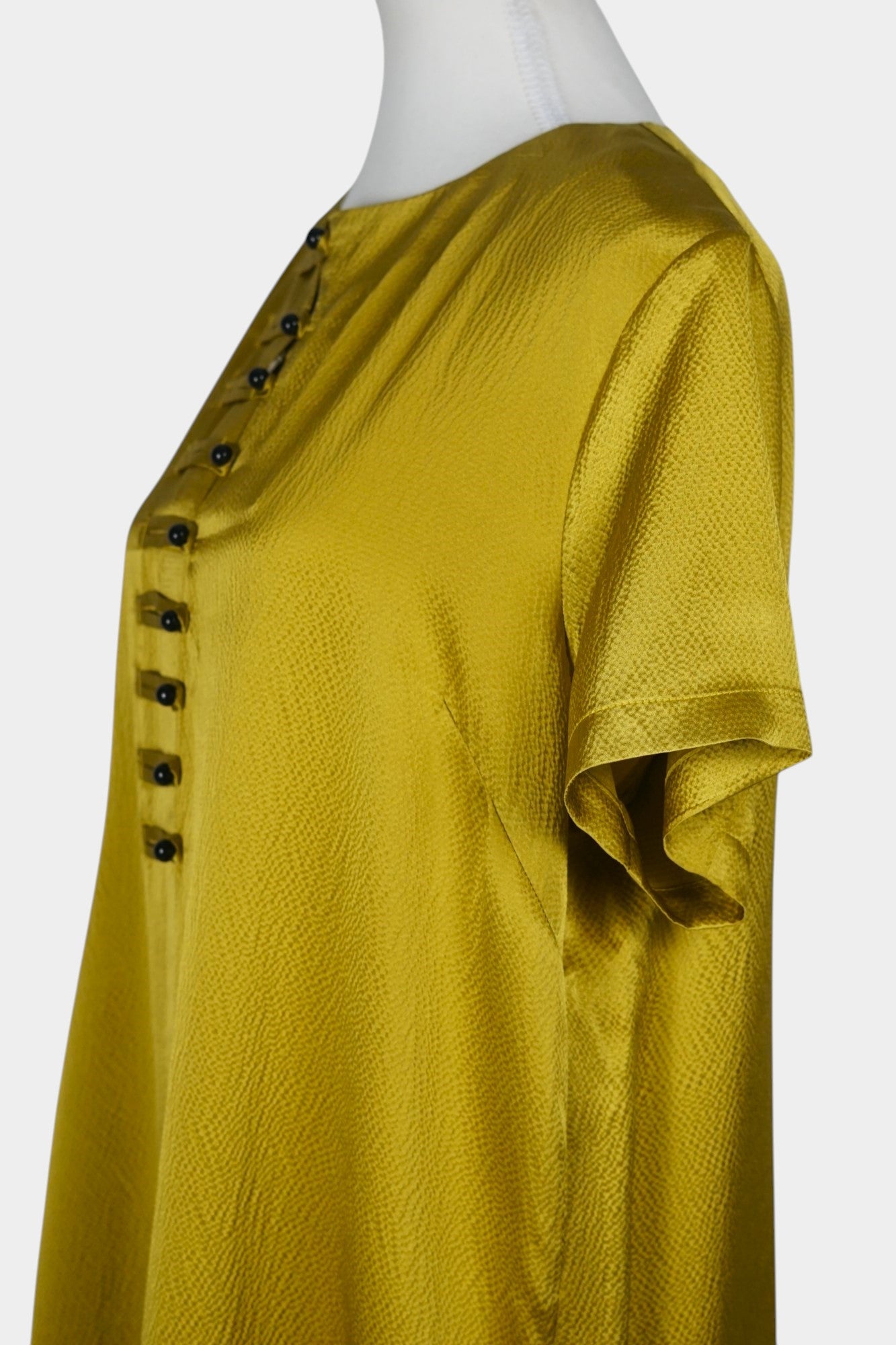 Handmade Golden Mulberry Silk Maxi Dress | Pearl Texture