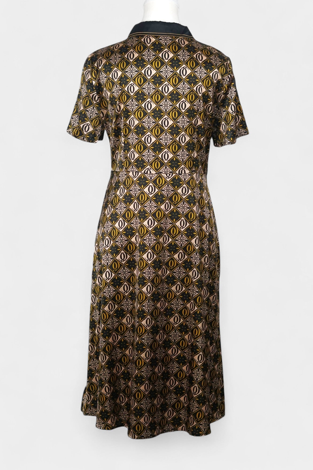 Mulberry Silk Geometric Print Dress | Short-Sleeve