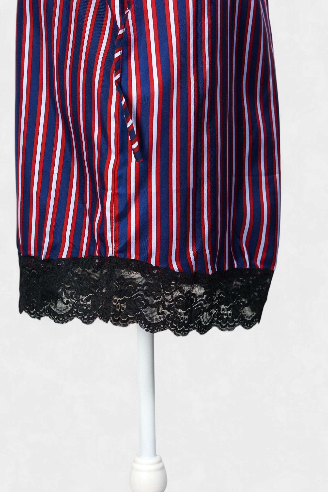 Pure Mulberry Silk Striped Sleeveless Dress