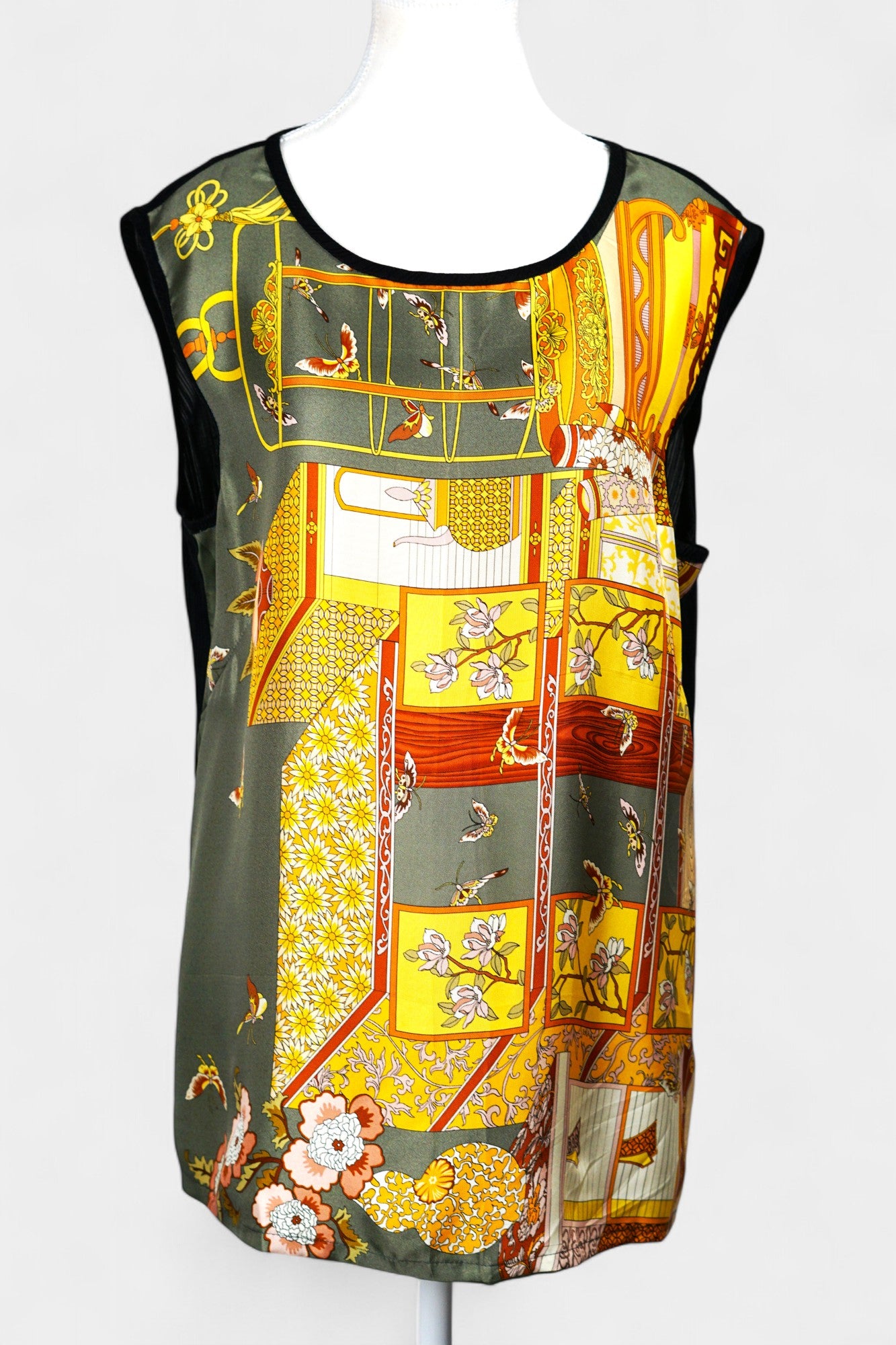 Handmade Mulberry Silk Sleeveless Top | Abstract Art Print