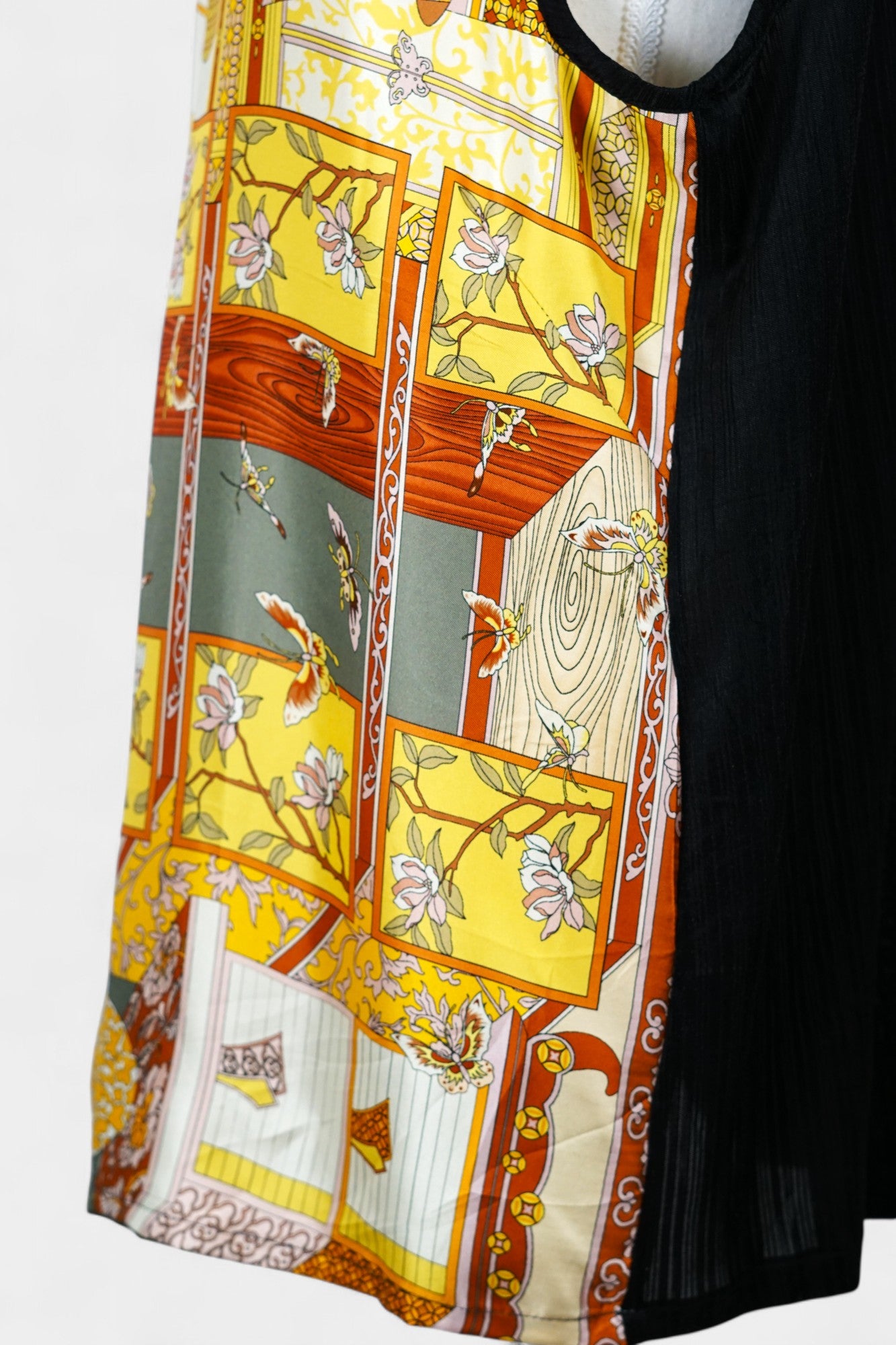 Handmade Mulberry Silk Sleeveless Top | Abstract Art Print