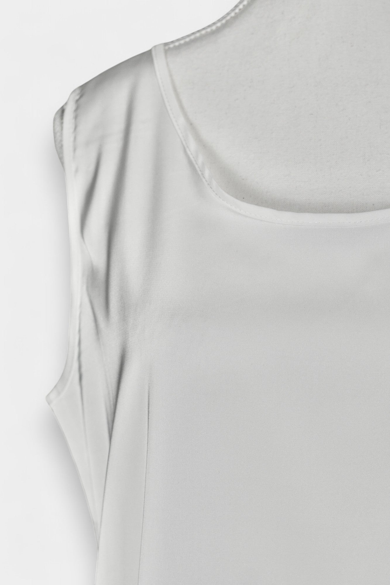 Handmade Mulberry Silk Sleeveless Top | Pure White
