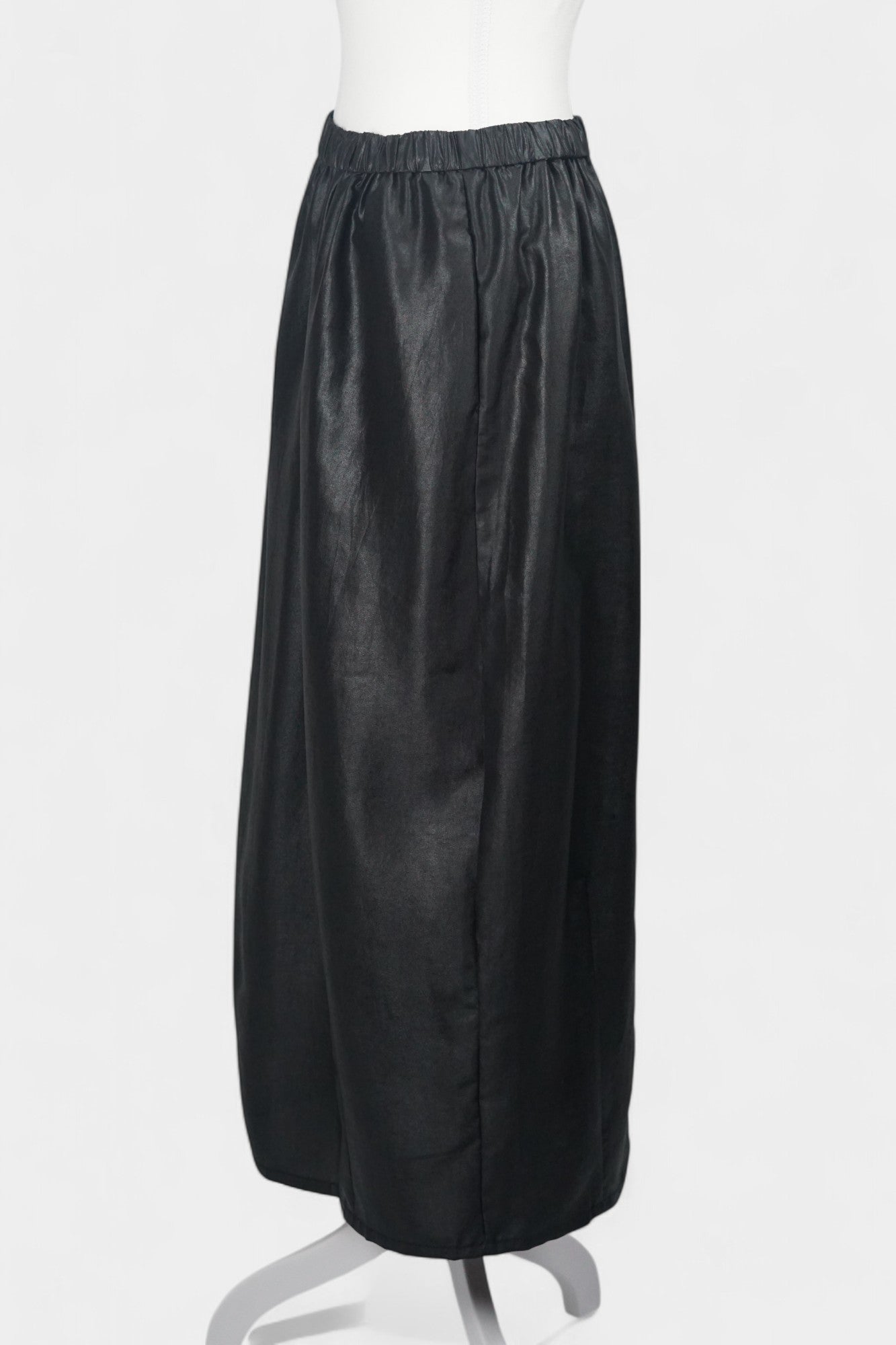 Handcrafted Black Gambiered Guangdong Gauze Silk Skirt | 100% Mulberry Silk