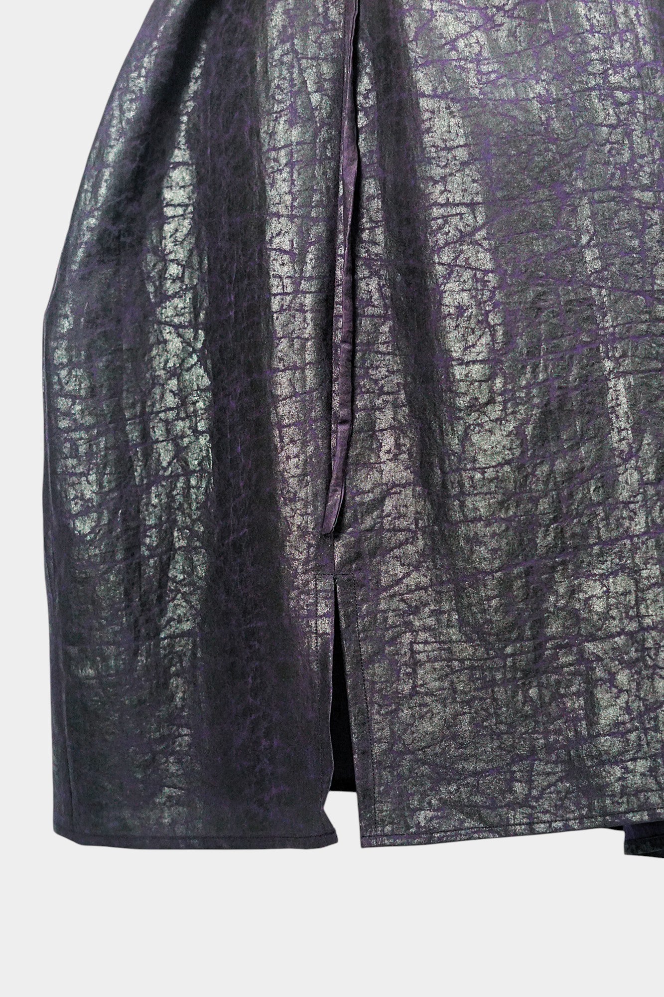 Elegant Purple Gambiered Guangdong Gauze Silk Dress | Cracked-Pattern Kaftan