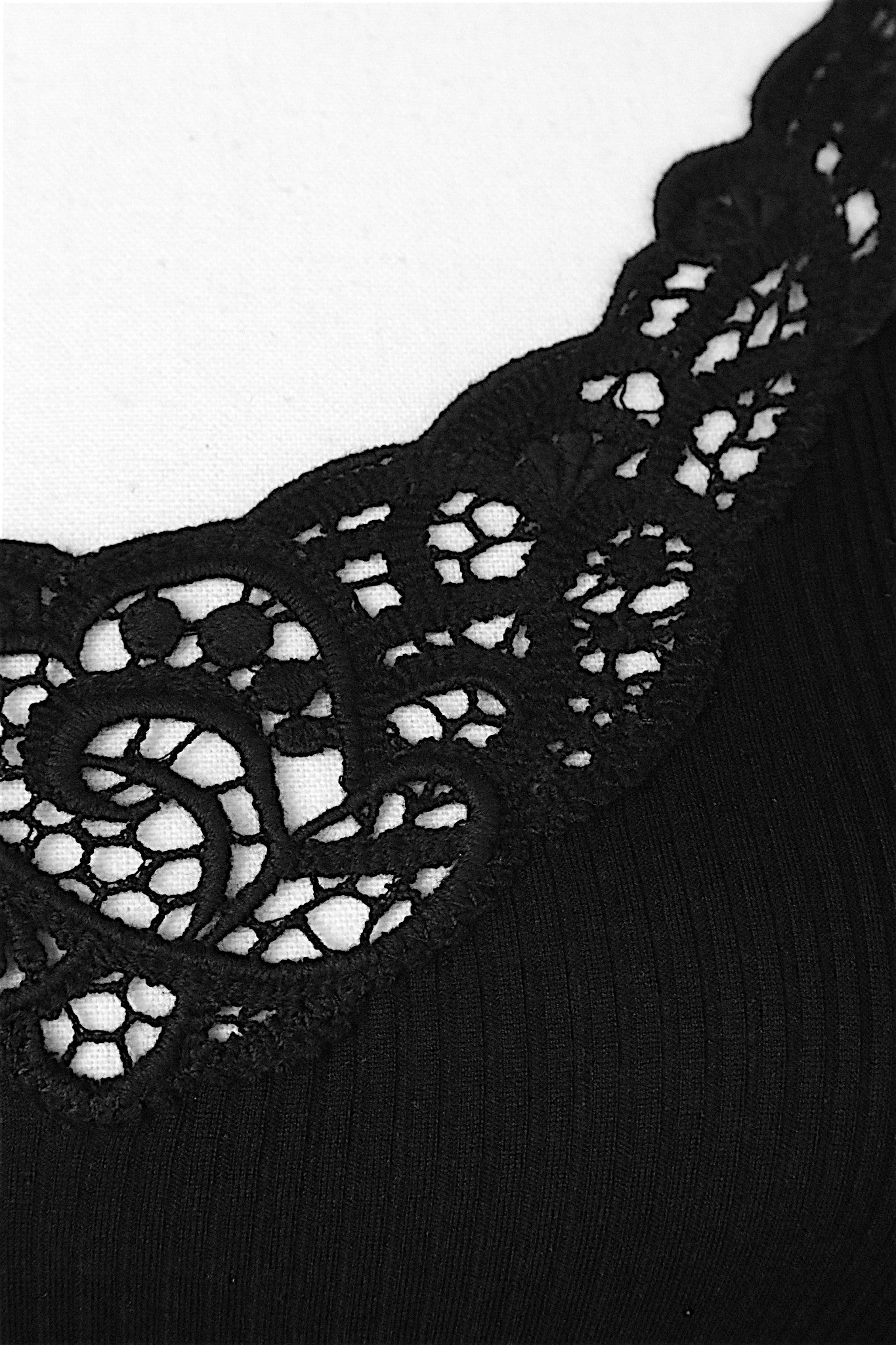 Mulberry Silk & Cotton Blend Ribbed Tank Top with Lace