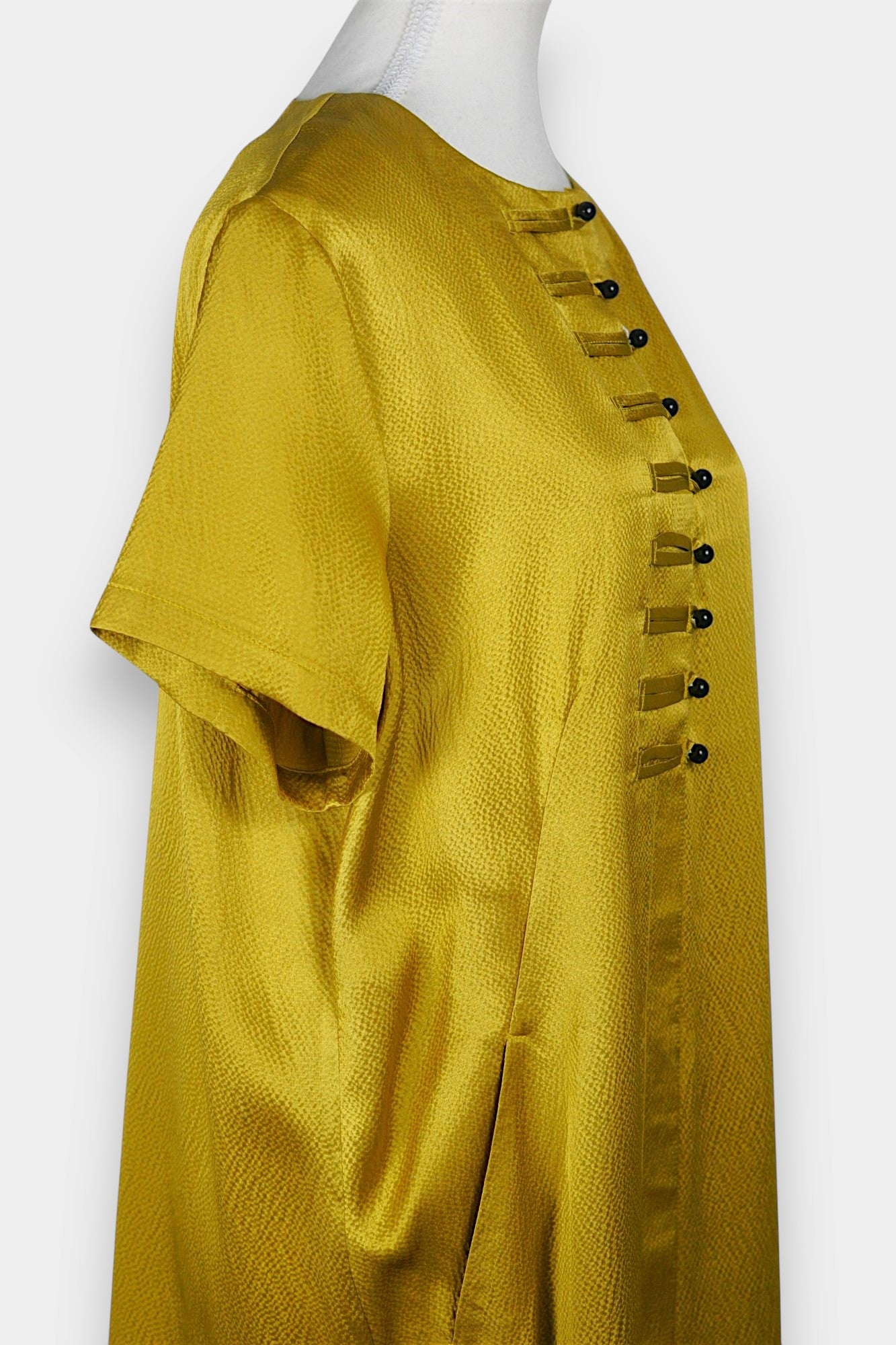 Handcrafted White Mulberry Silk Shirt | 100% Pearl Texture Silk Blouse