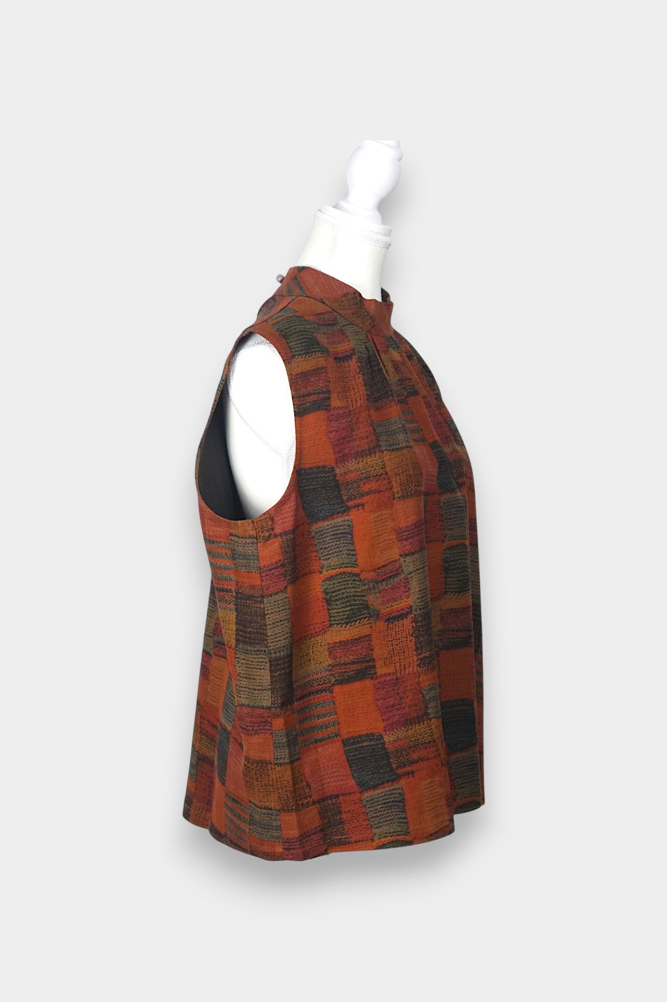 Handcrafted Gambiered Guangdong Gauze Silk Sleeveless Top | 100% Mulberry Silk