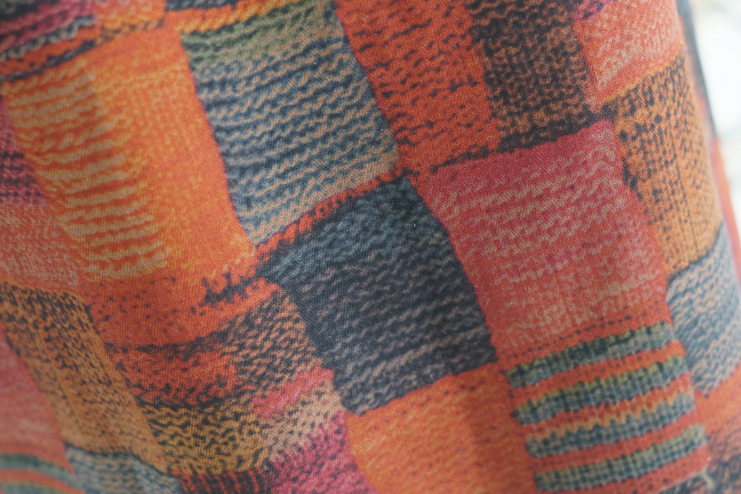 Handcrafted Gambiered Guangdong Gauze Silk Vest | Brown Outerwear