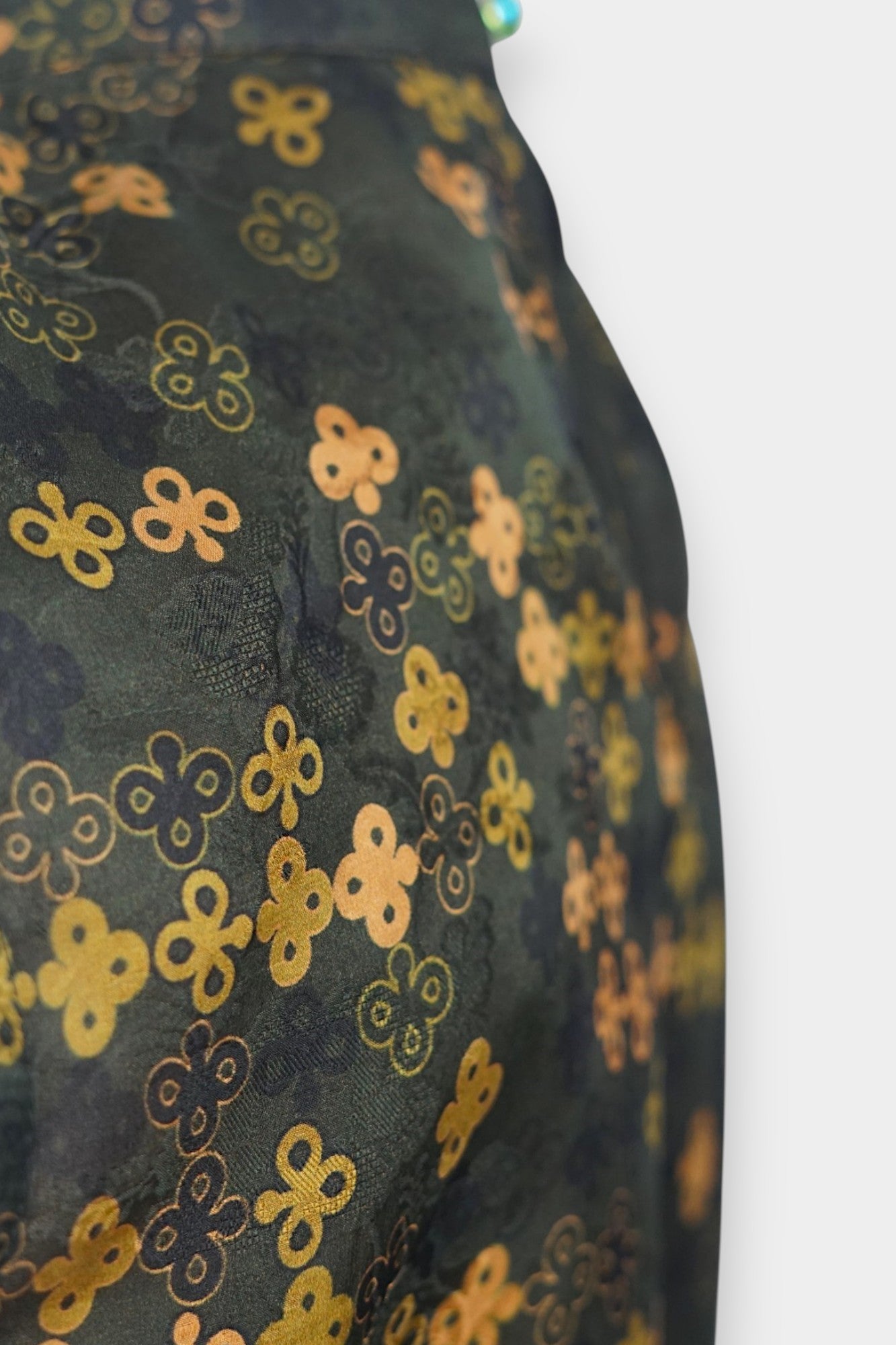 Gambiered Guangdong Gauze Silk Sleeveless Top | Geometric Jacquard