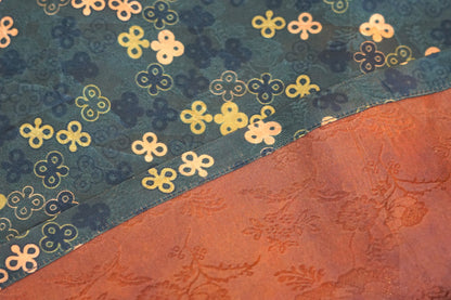 Gambiered Guangdong Gauze Silk Sleeveless Top | Geometric Jacquard