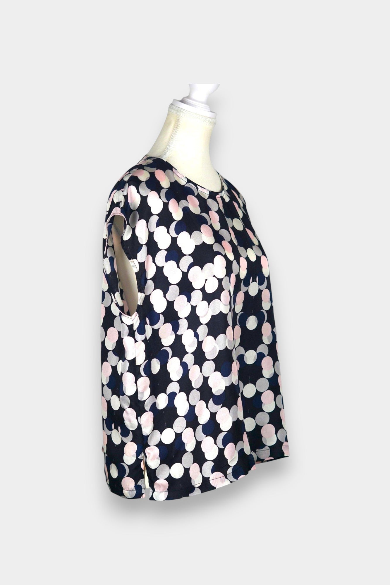 Handcrafted Mulberry Silk Sleeveless Blouse | Multi-Colour Polka Dot