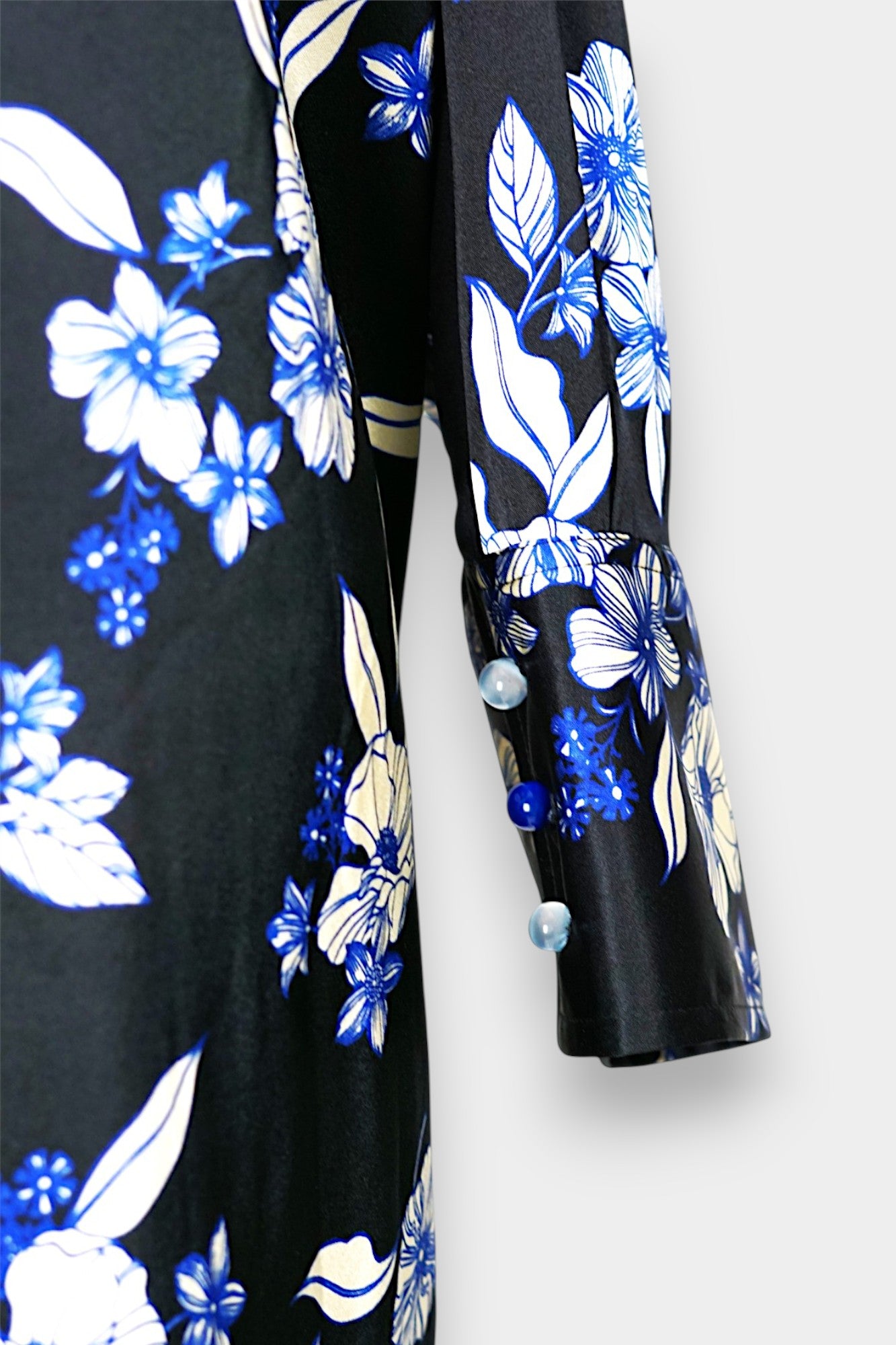 Handmade Mulberry Silk Blouse | Neo-Chinese Style