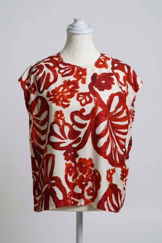 Bold Red Floral Mulberry Silk Sleeveless Top | Chic Silk Blouse