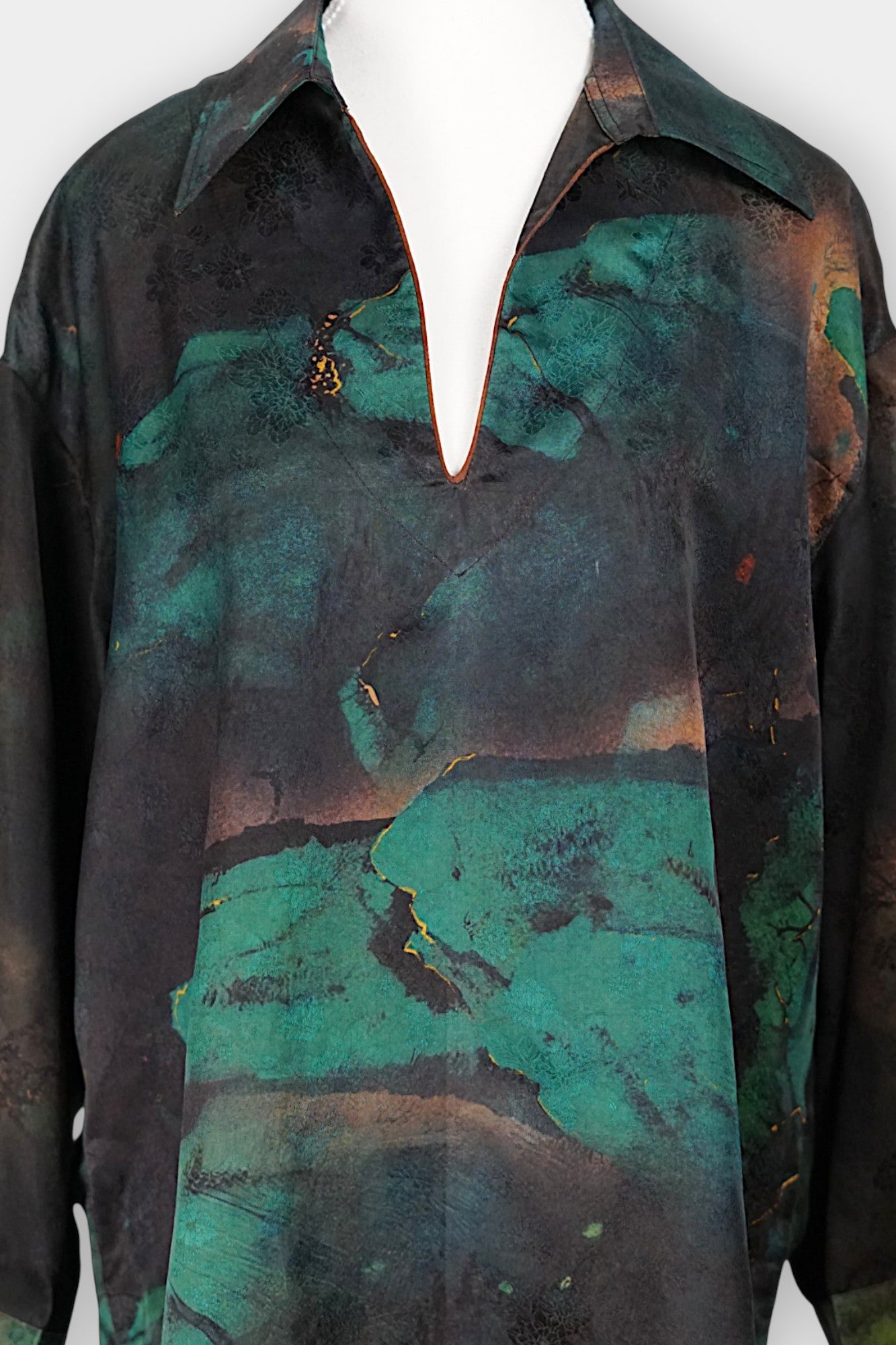 Handmade Gambiered Guangdong Gauze Silk Top | Abstract Print