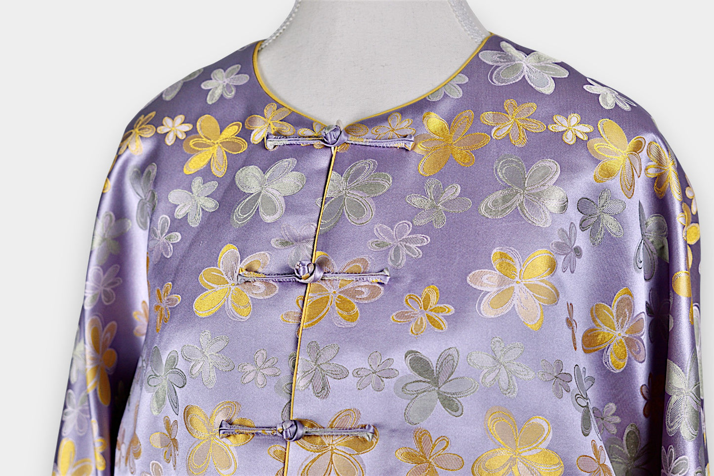 Handcrafted Floral Song Dynasty Brocade Silk Jacket | Artisanal Outerwear with Knot Buttons