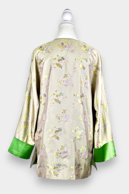 Song Dynasty Brocade Silk Knot Button Jacket with Green Cuffs