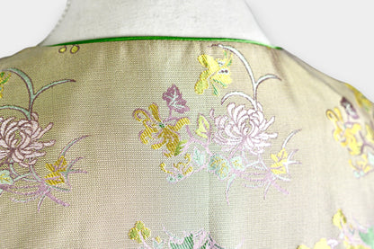 Song Dynasty Brocade Silk Knot Button Jacket with Green Cuffs