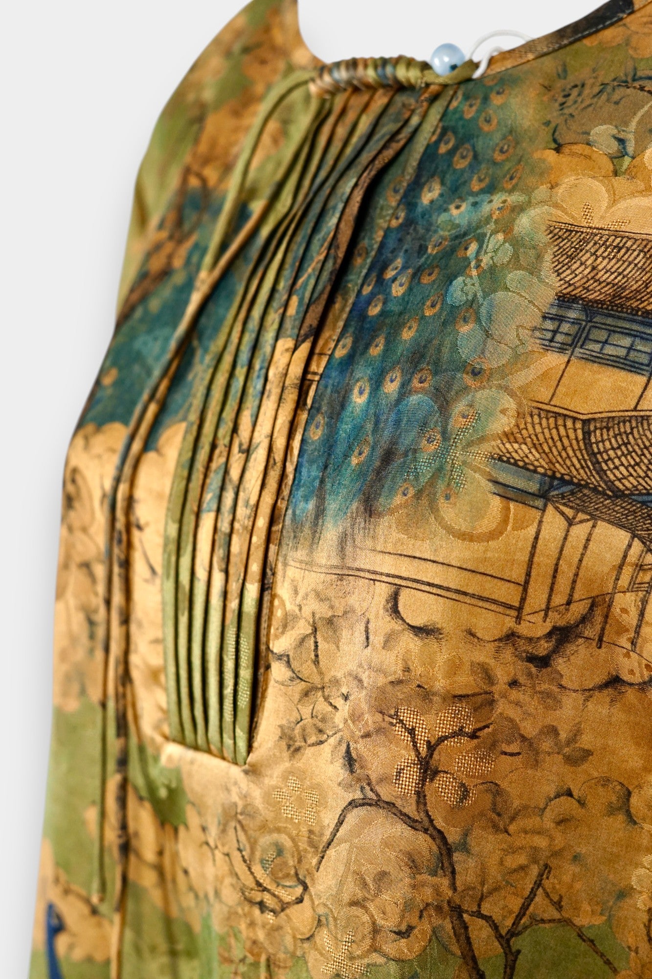 Gambiered Guangdong Gauze Silk Dress | Peacock Garden Print