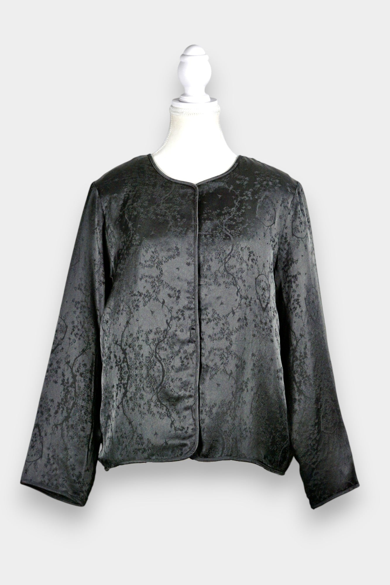 Handcrafted Black Mulberry Silk Jacket | Jacquard Outerwear