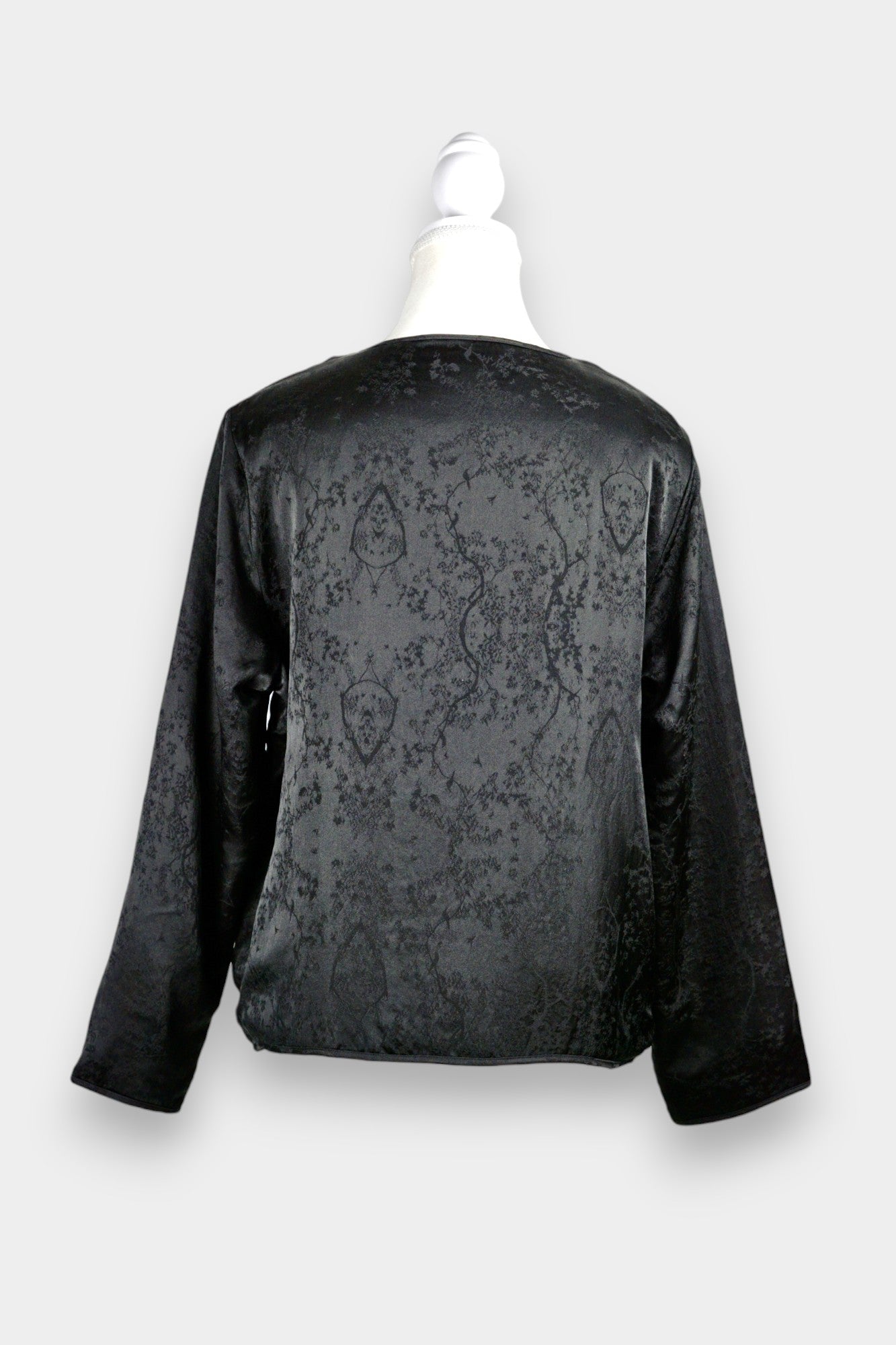 Handcrafted Black Mulberry Silk Jacket | Jacquard Outerwear