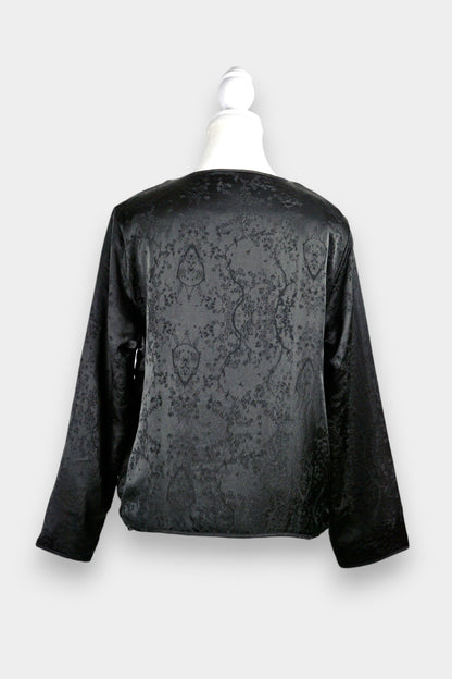 Mulberry Silk Jacquard Black Round-Neck Jacket