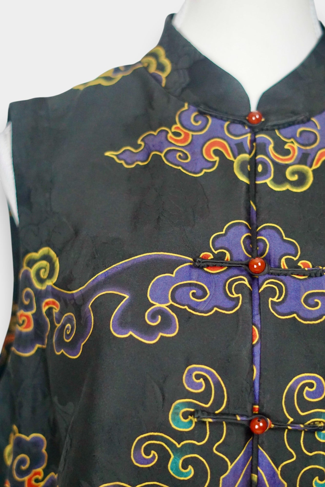 Embroidered Gambiered Guangdong Gauze Silk Vest | New Chinese-Style Top
