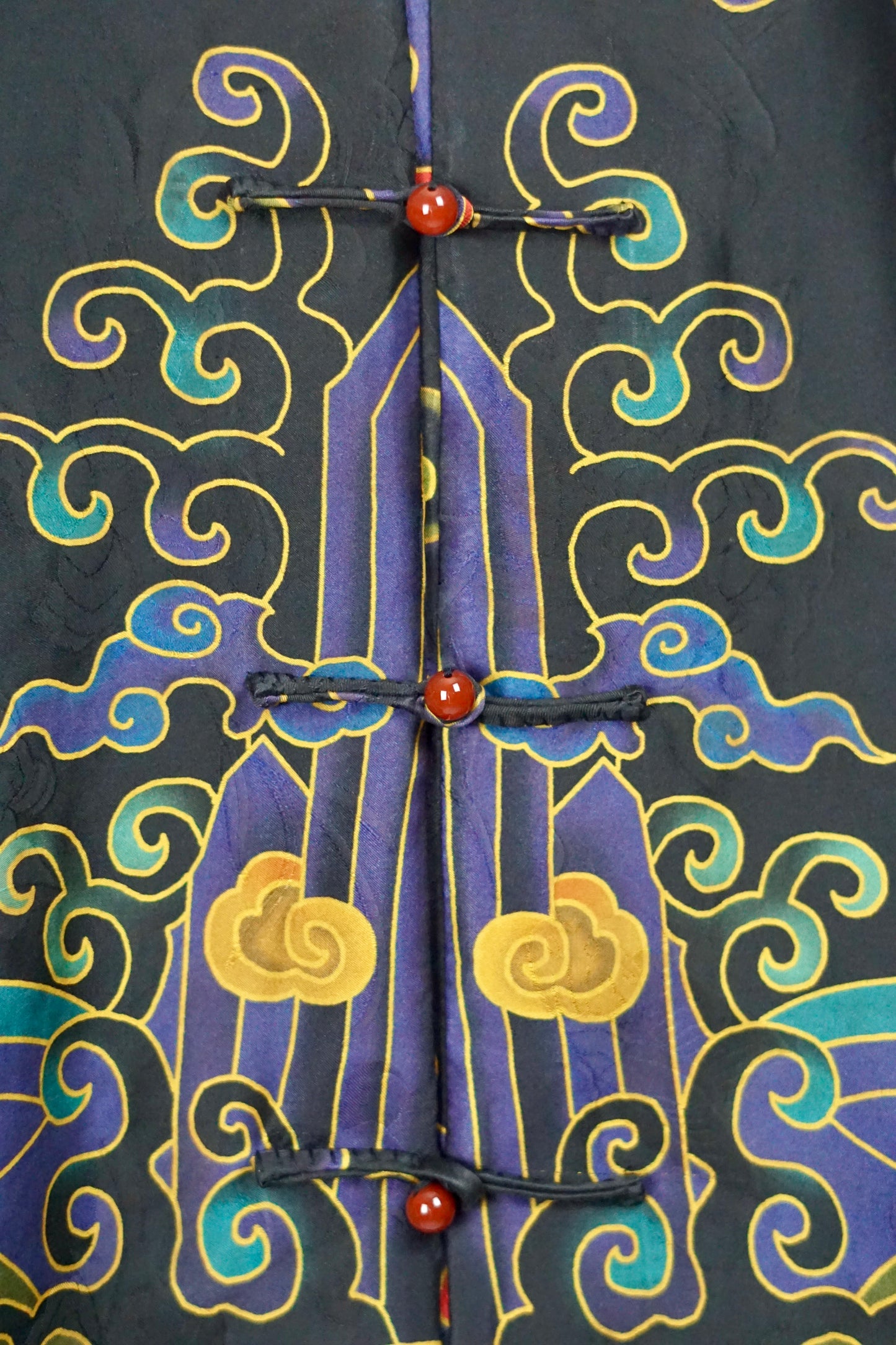 Embroidered Gambiered Guangdong Gauze Silk Vest | New Chinese-Style Top