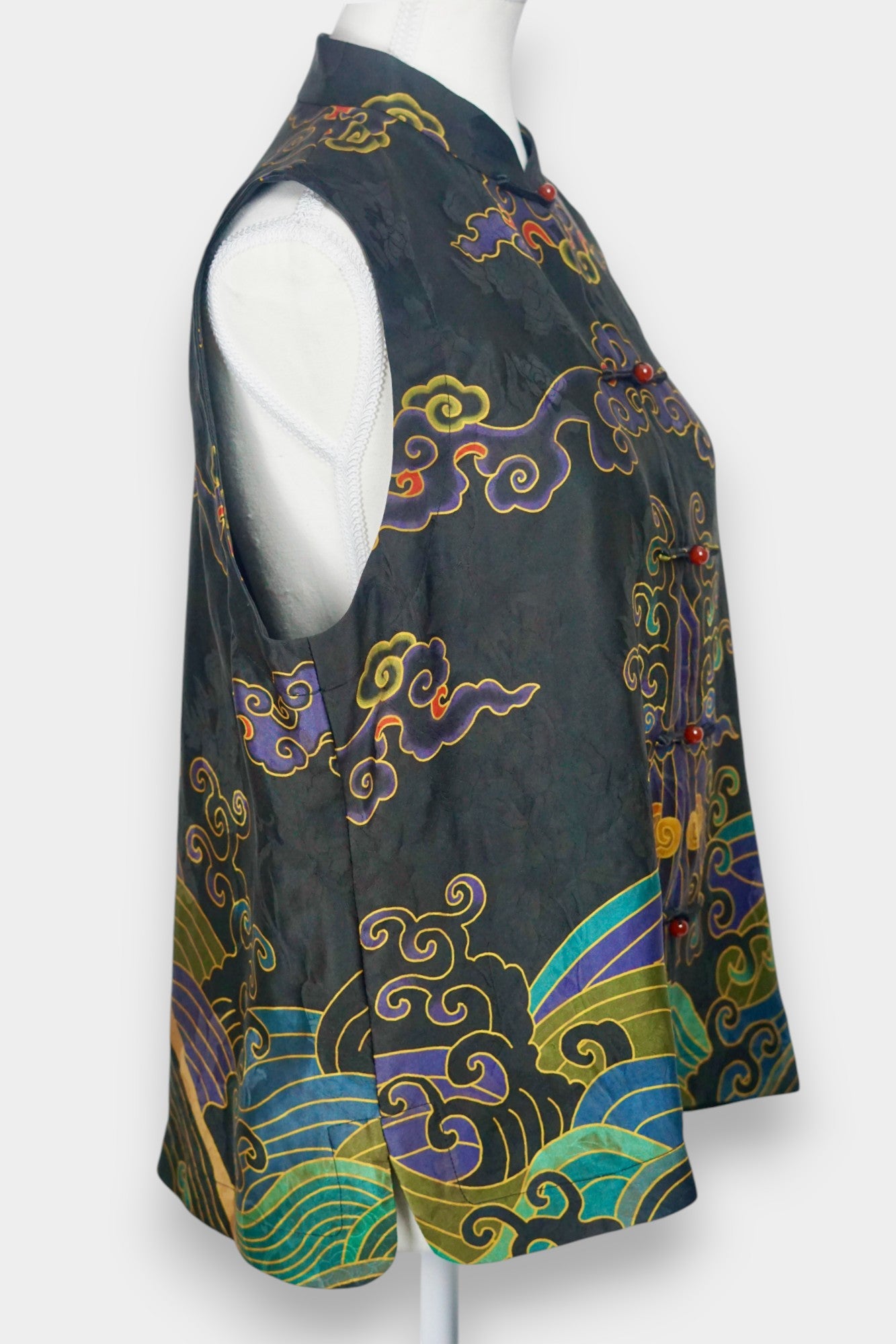 Embroidered Gambiered Guangdong Gauze Silk Vest | New Chinese-Style Top