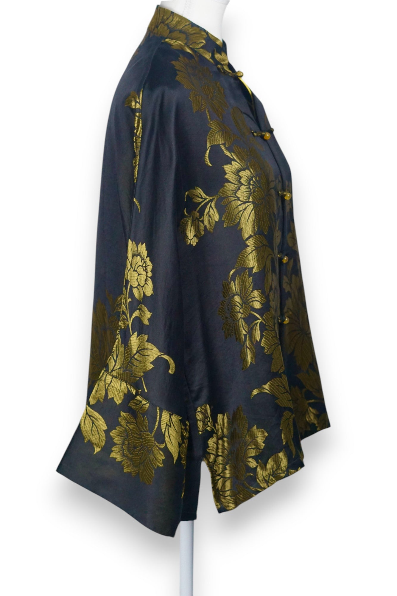 Gold & Black Song Dynasty Brocade Silk Blouse | Mandarin Collar Jacket