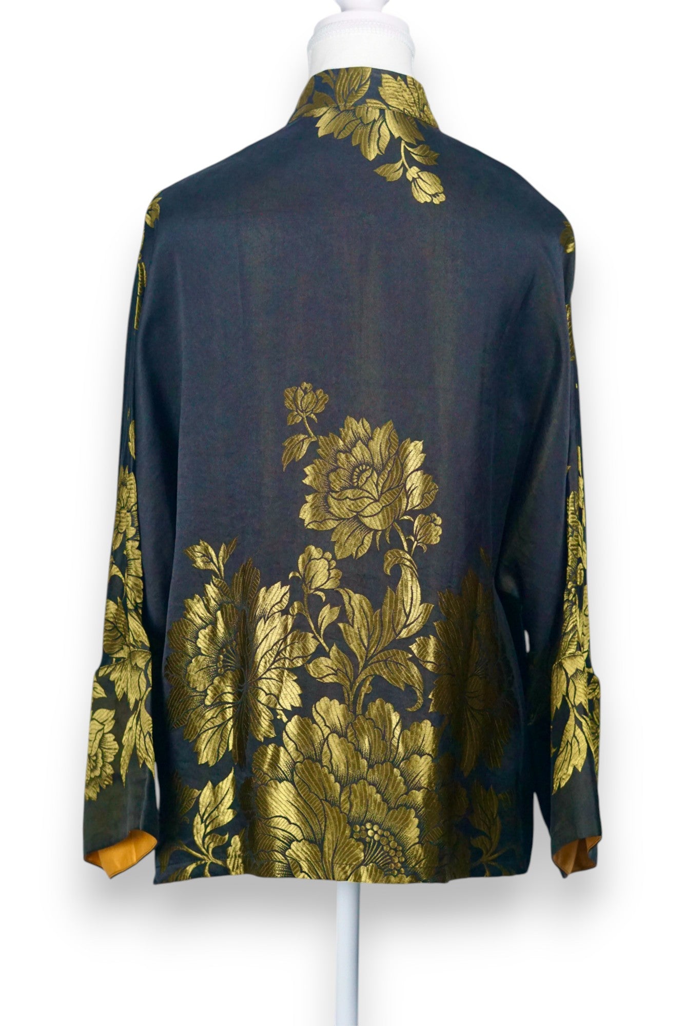Gold & Black Song Dynasty Brocade Silk Blouse | Mandarin Collar Jacket