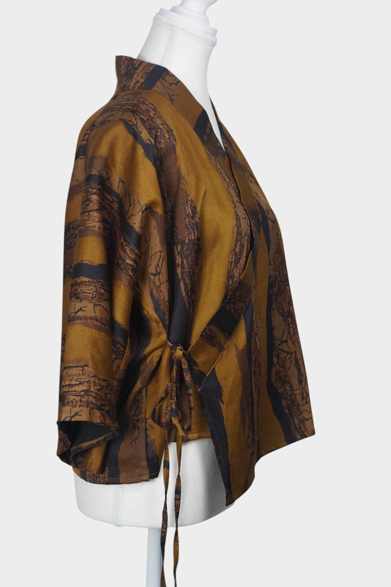 Handcrafted Gambiered Guangdong Gauze Silk Wrap Top | Brown & Black
