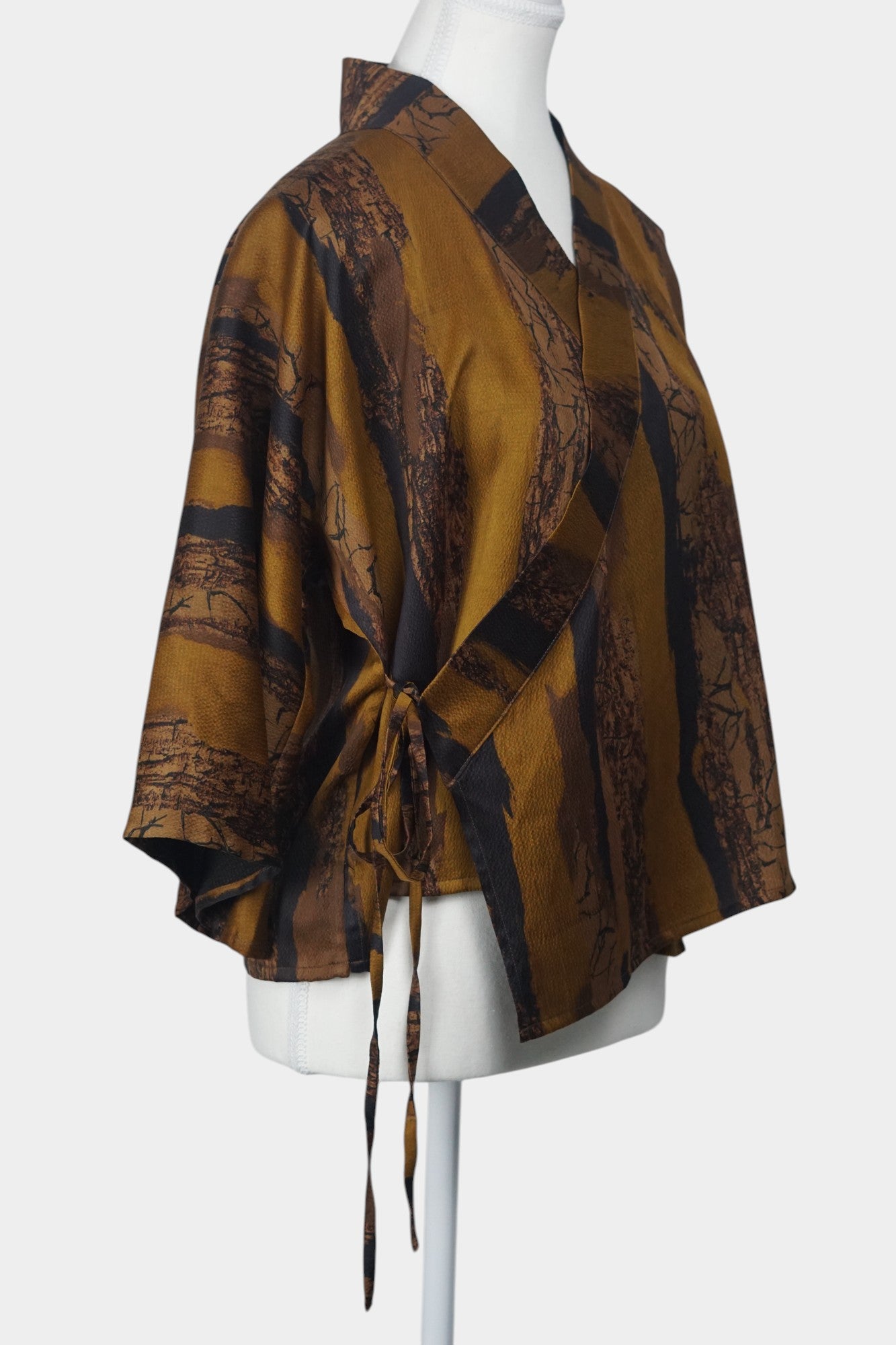 Handcrafted Gambiered Guangdong Gauze Silk Wrap Top | Brown & Black