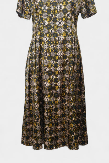 Mulberry Silk Geometric Print Dress | Short-Sleeve