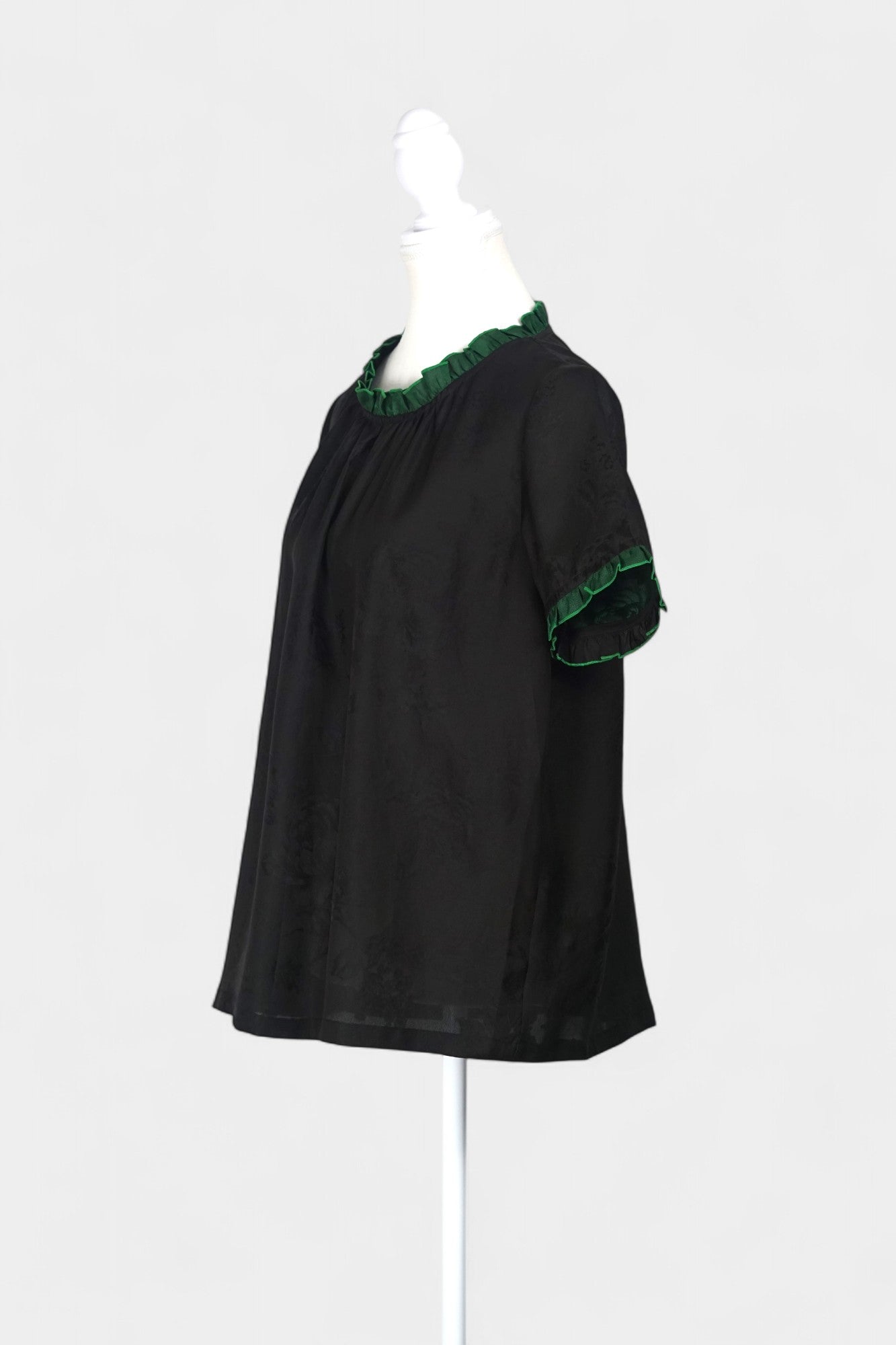 Handmade Mulberry Silk Reversible Top | Green & Black Huaro Weave