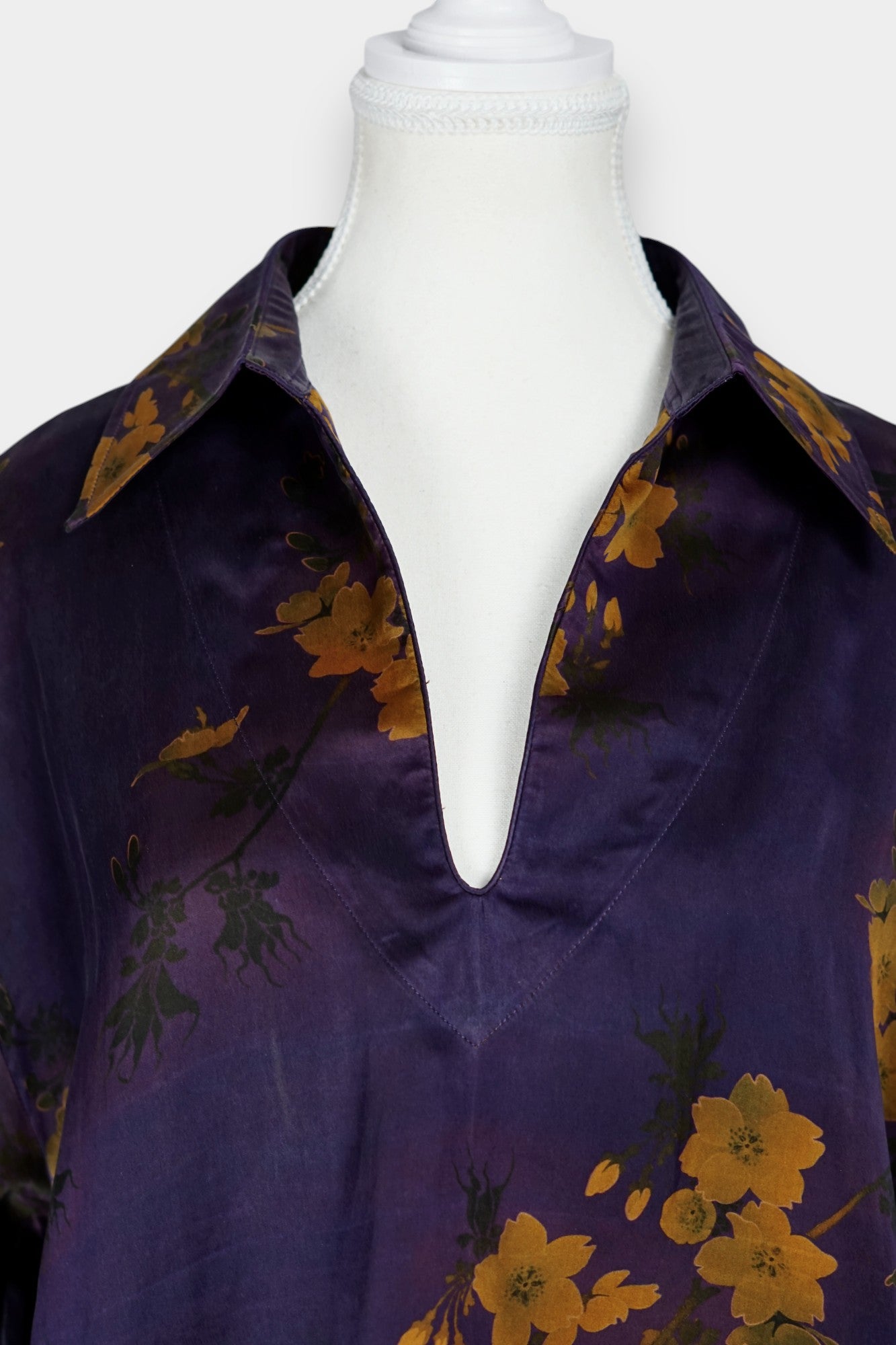 Handmade Gambiered Guangdong Gauze Silk Oversized Top | Floral Print