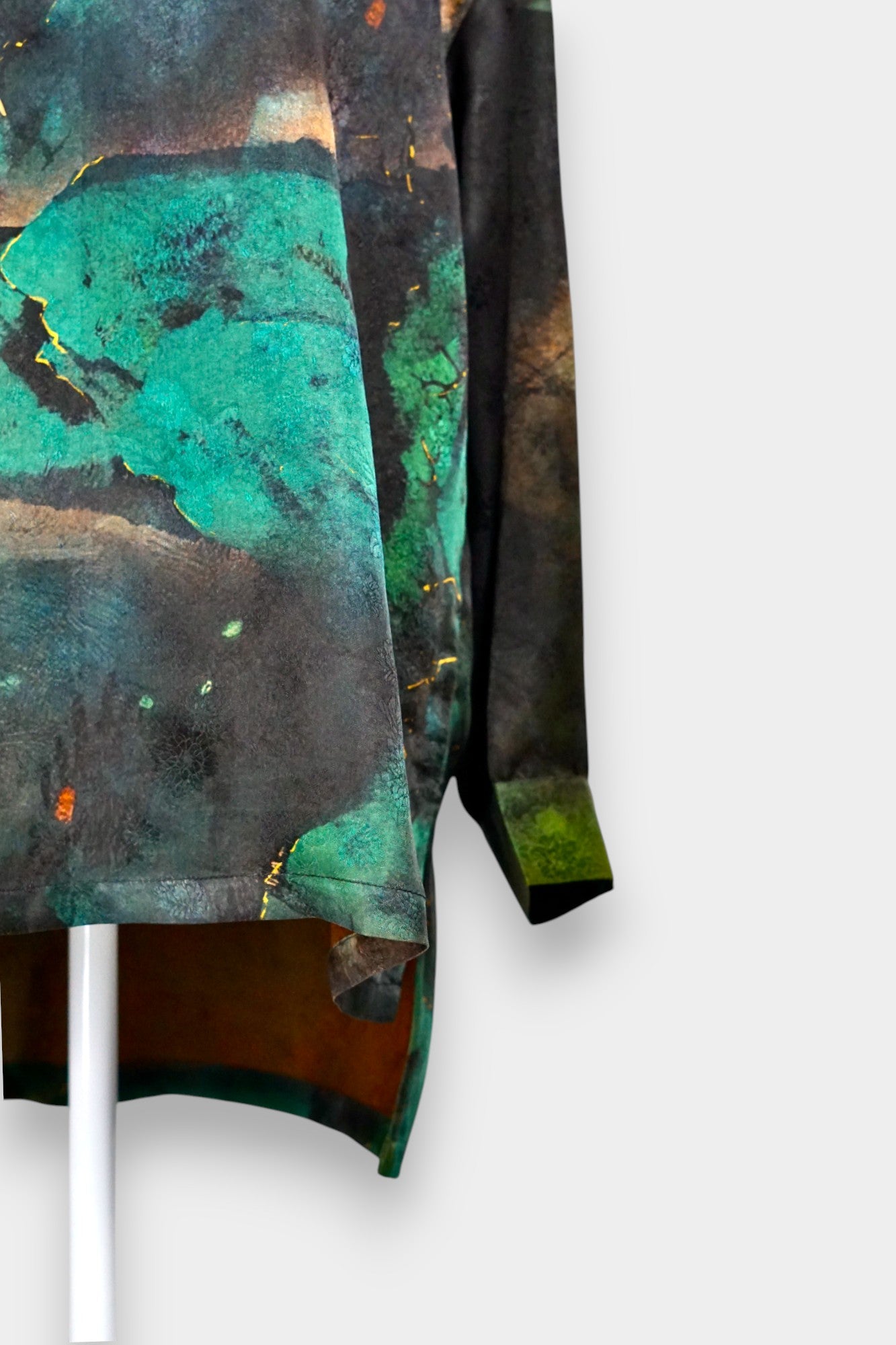 Handmade Gambiered Guangdong Gauze Silk Top | Abstract Print