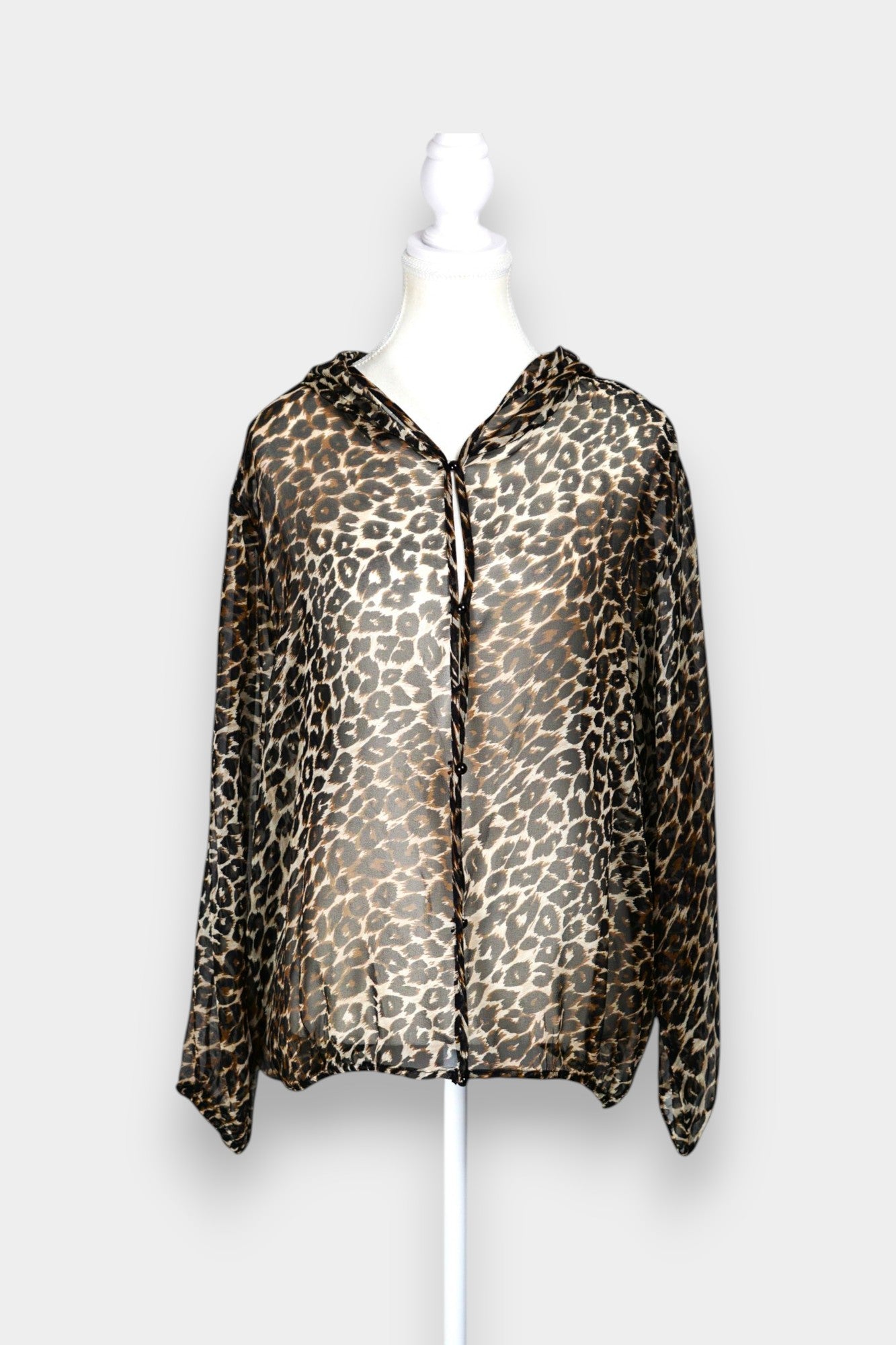 Handcrafted Leopard Print Mulberry Silk Outwear