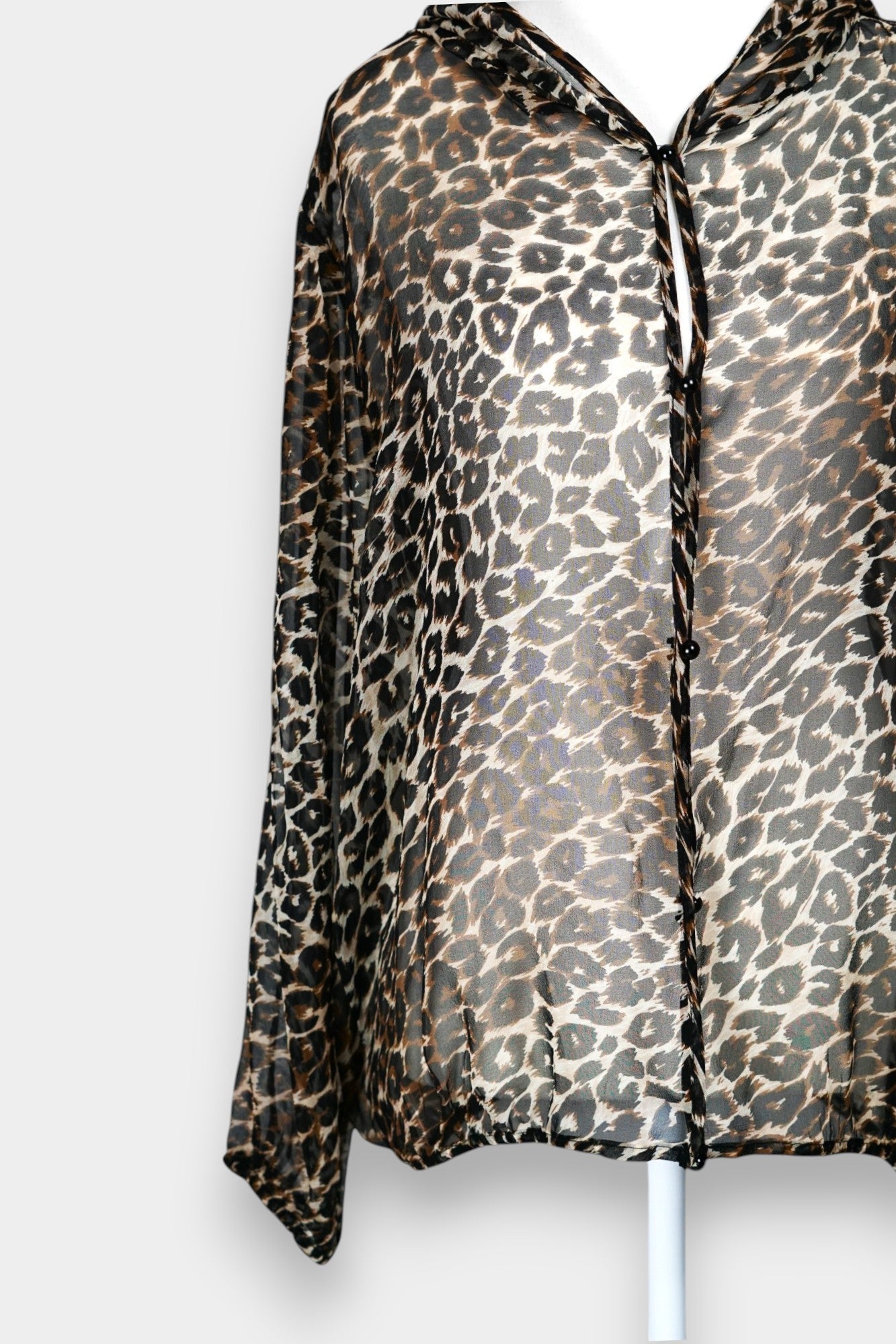 Handcrafted Leopard Print Mulberry Silk Outwear