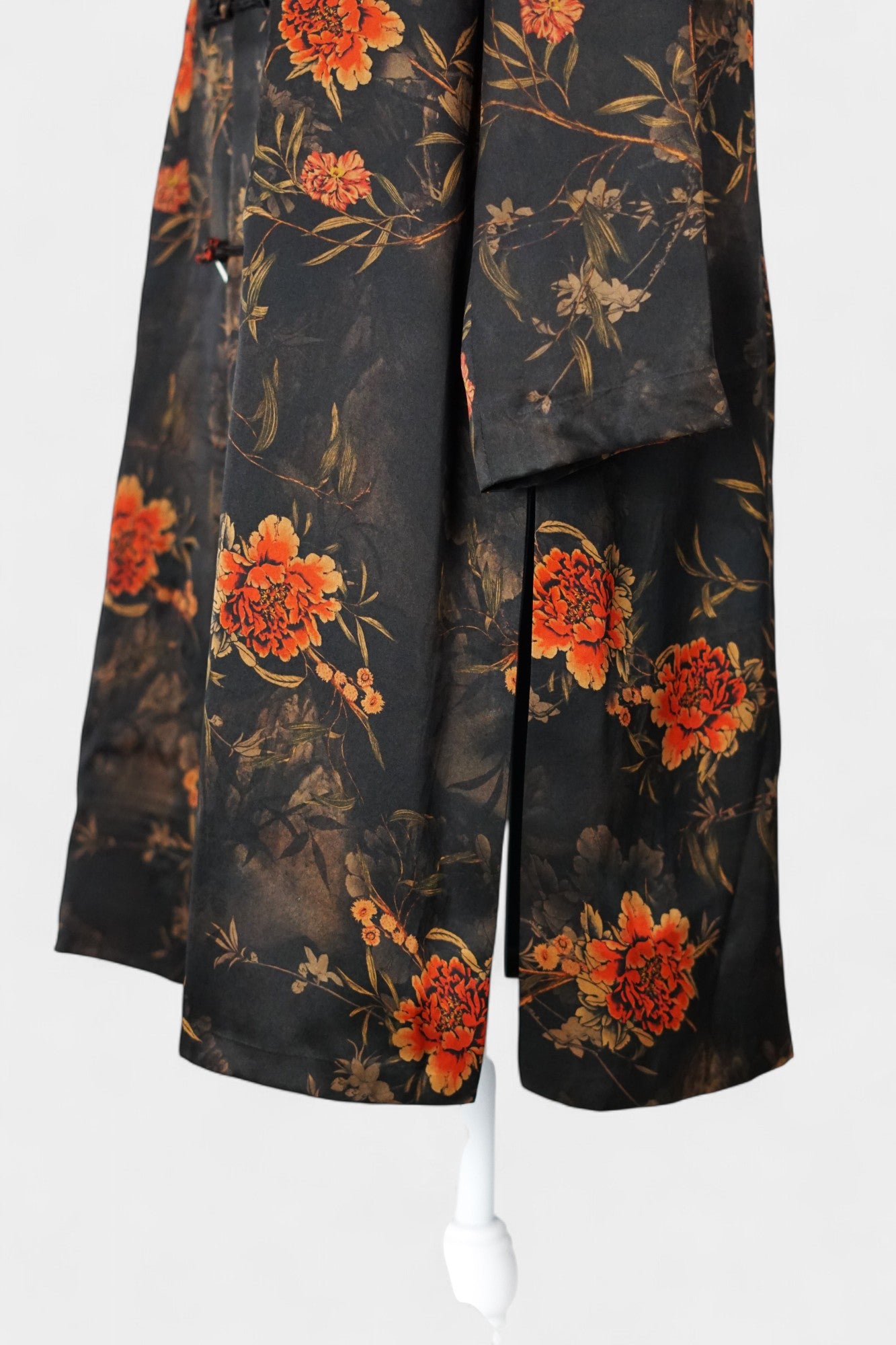 Traditional Handcrafted Gambiered Guangdong Gauze Silk Dress | Dark Brown & Floral