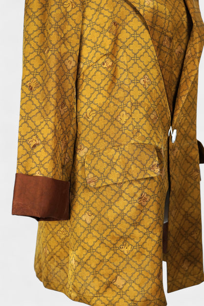 Gambiered Gauze Silk Blazer & Camisole Set | Gold Geometric Print