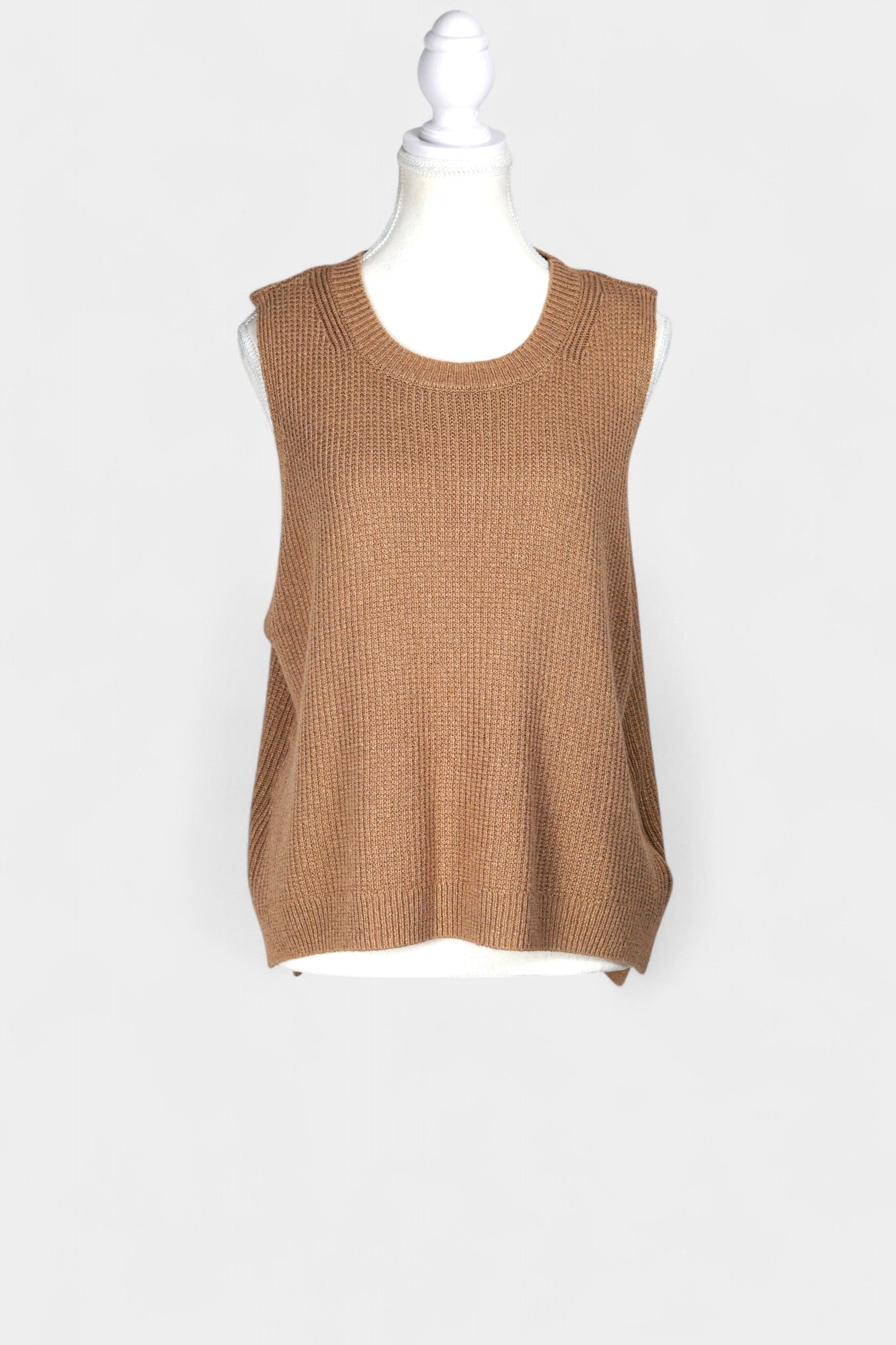 Knitted Tussah Silk Vest | Camel Brown